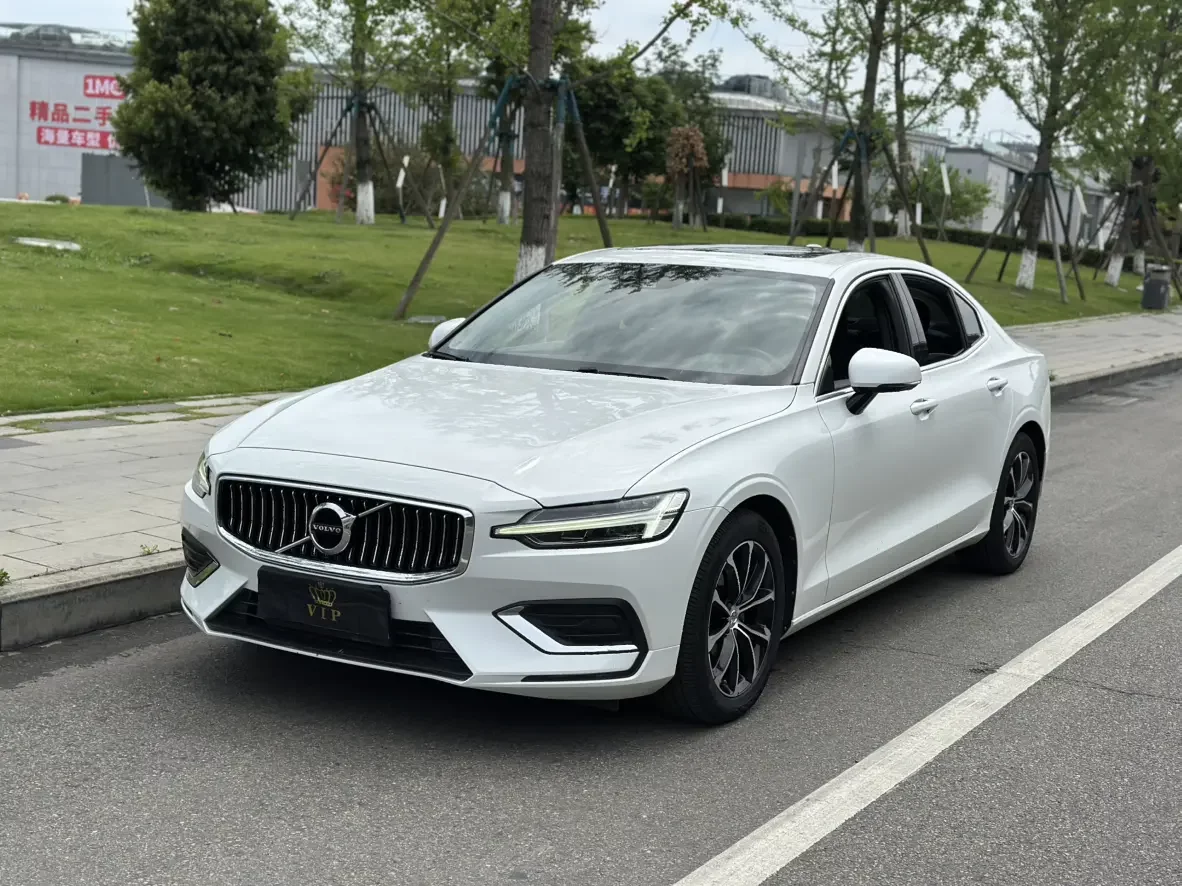 Volvo S60