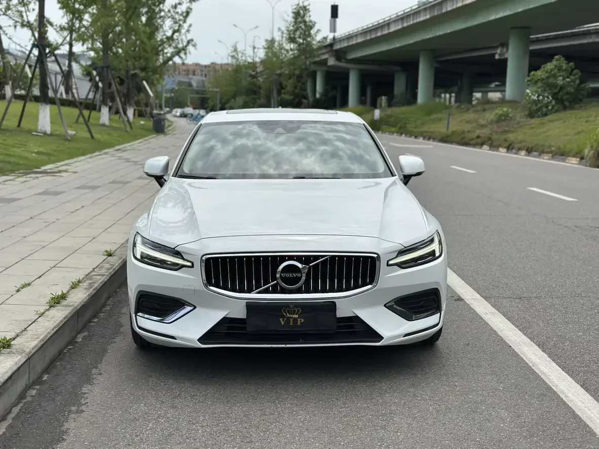 Volvo S60