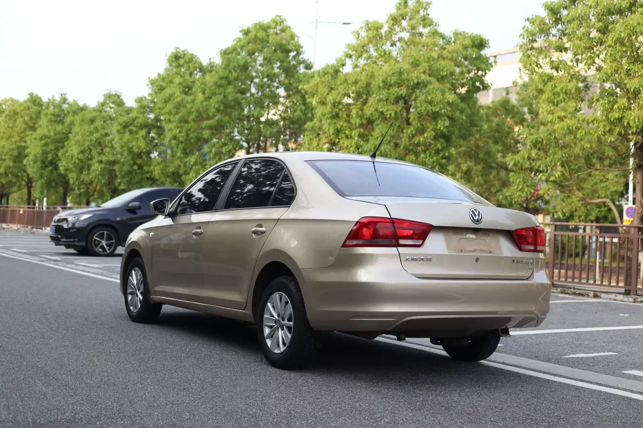 Volkswagen Santana