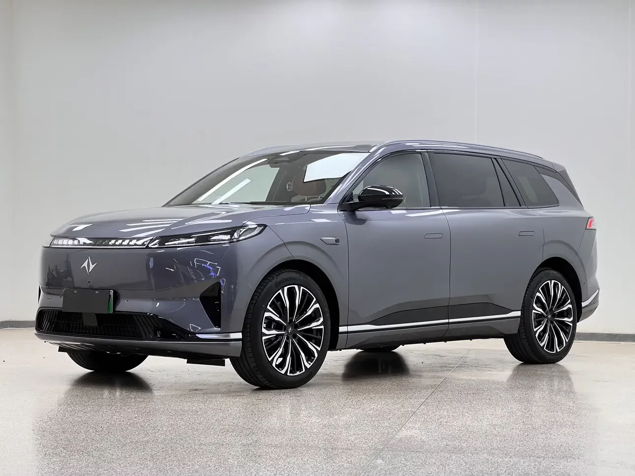 Dongfeng Yipai 008  из Китая