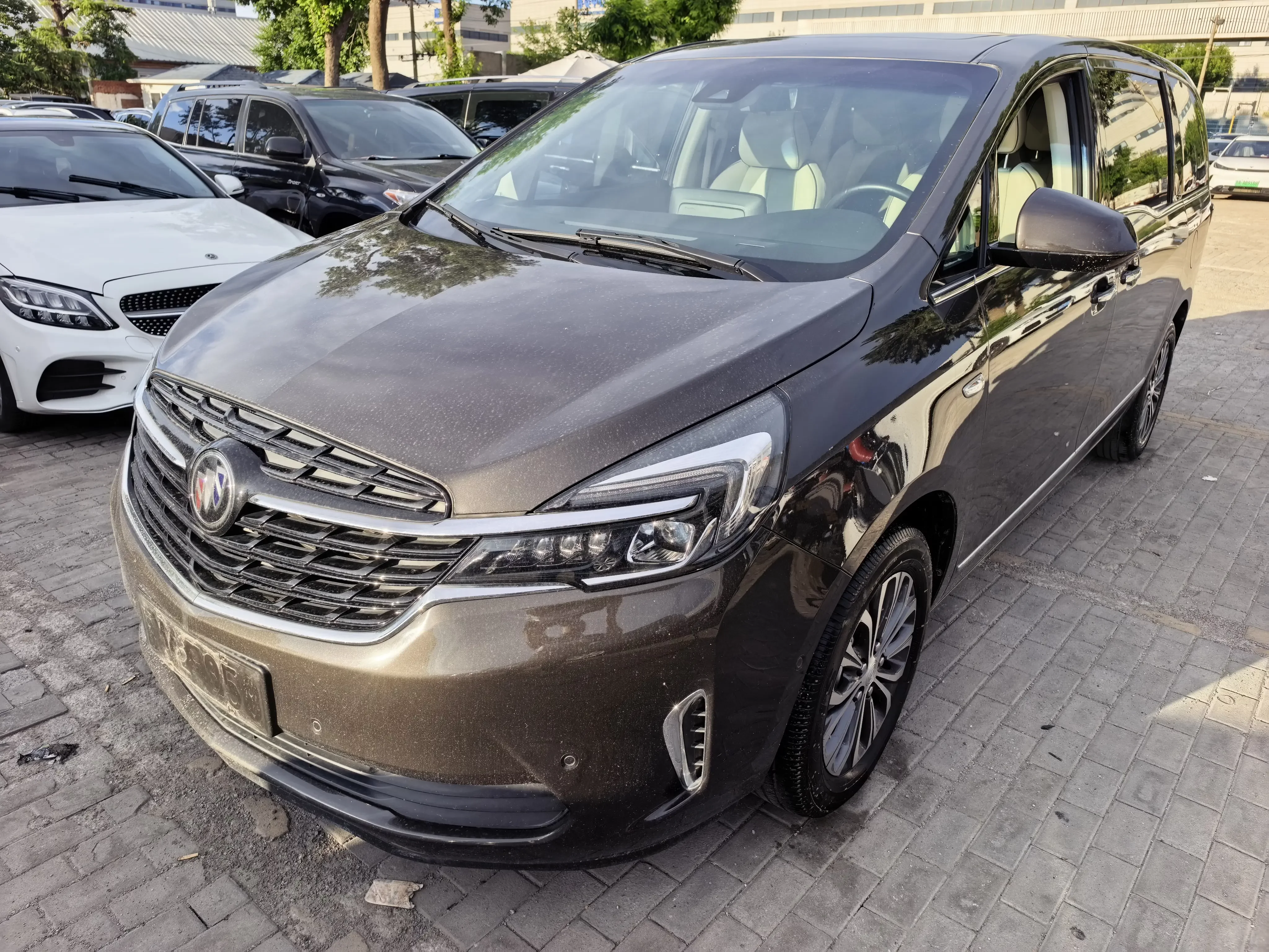 Buick GL8