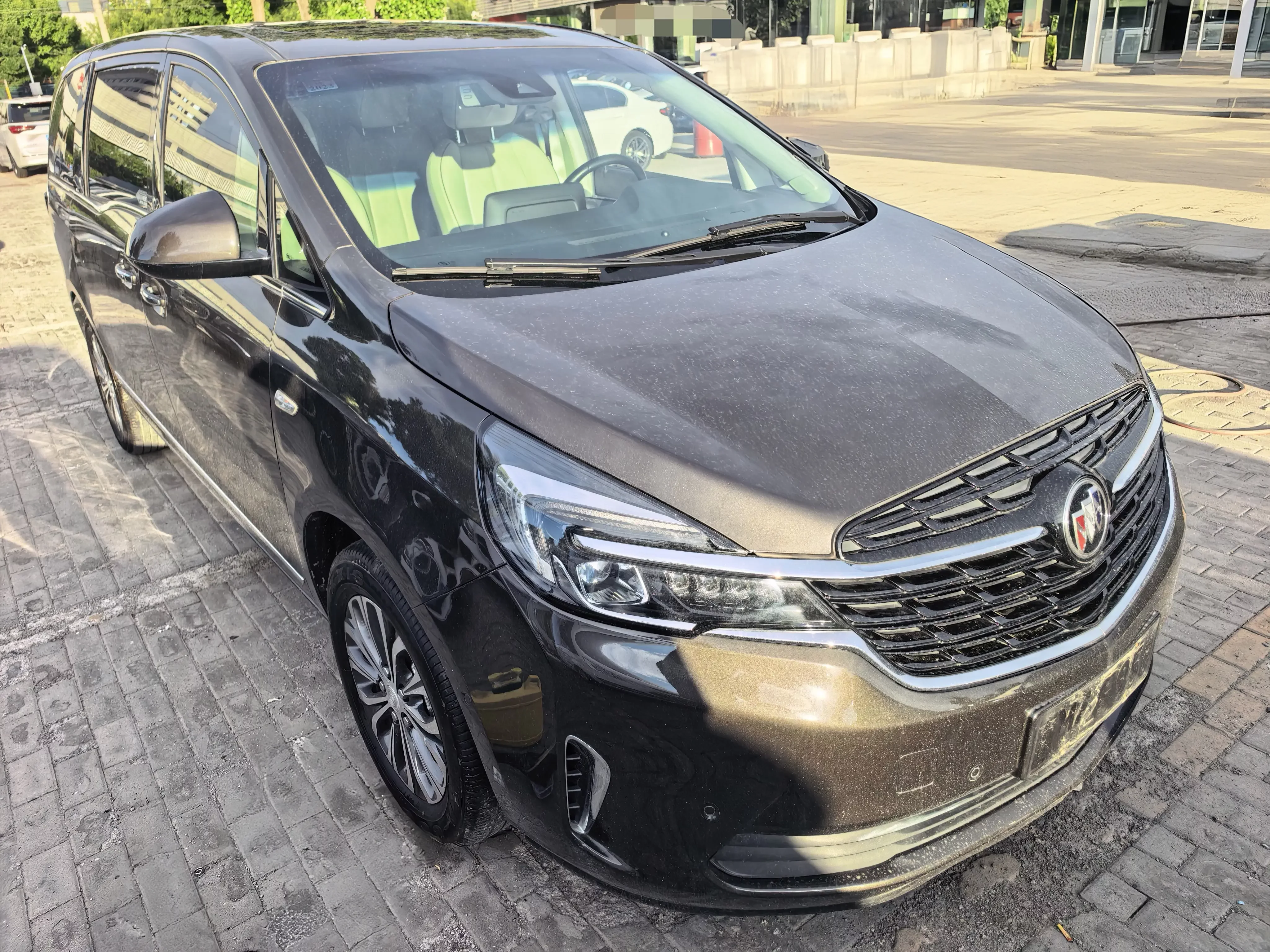 Buick GL8