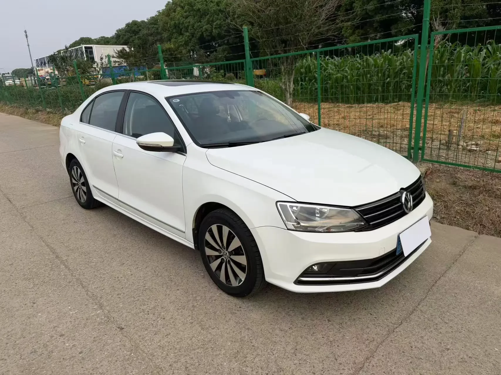 Volkswagen Sagitar