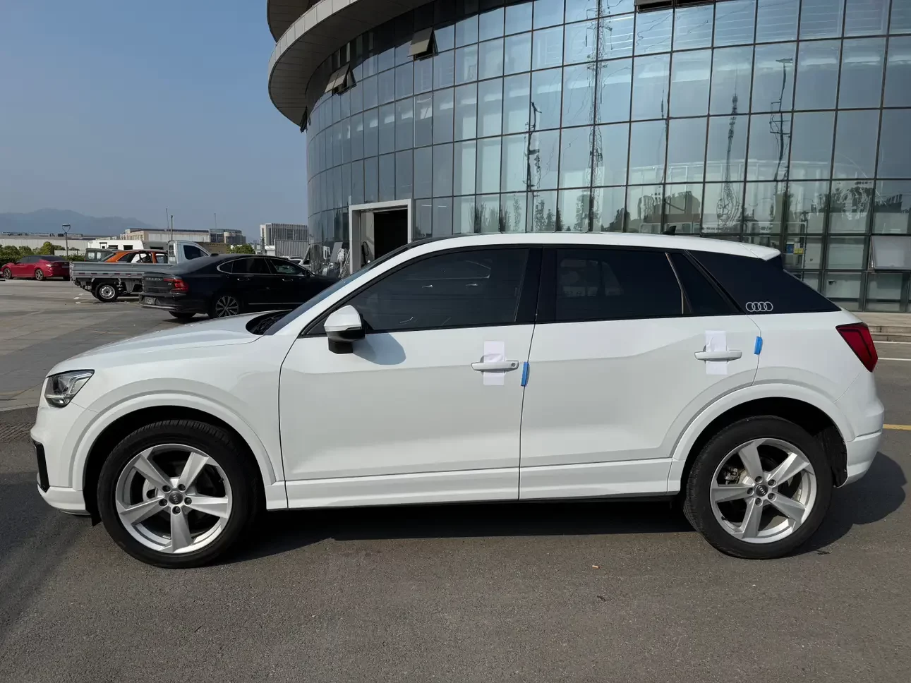 Audi Q2L