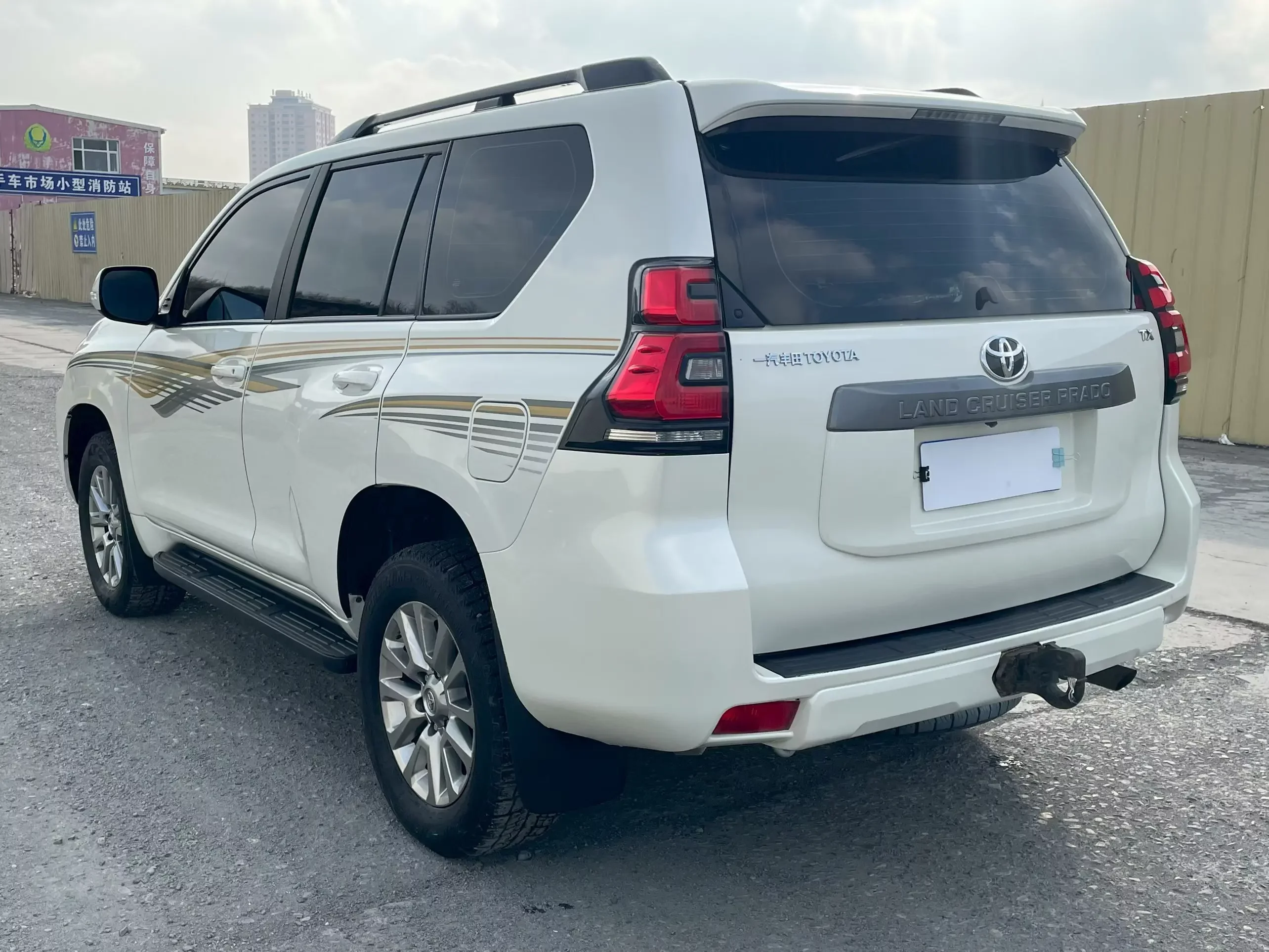 Toyota prado