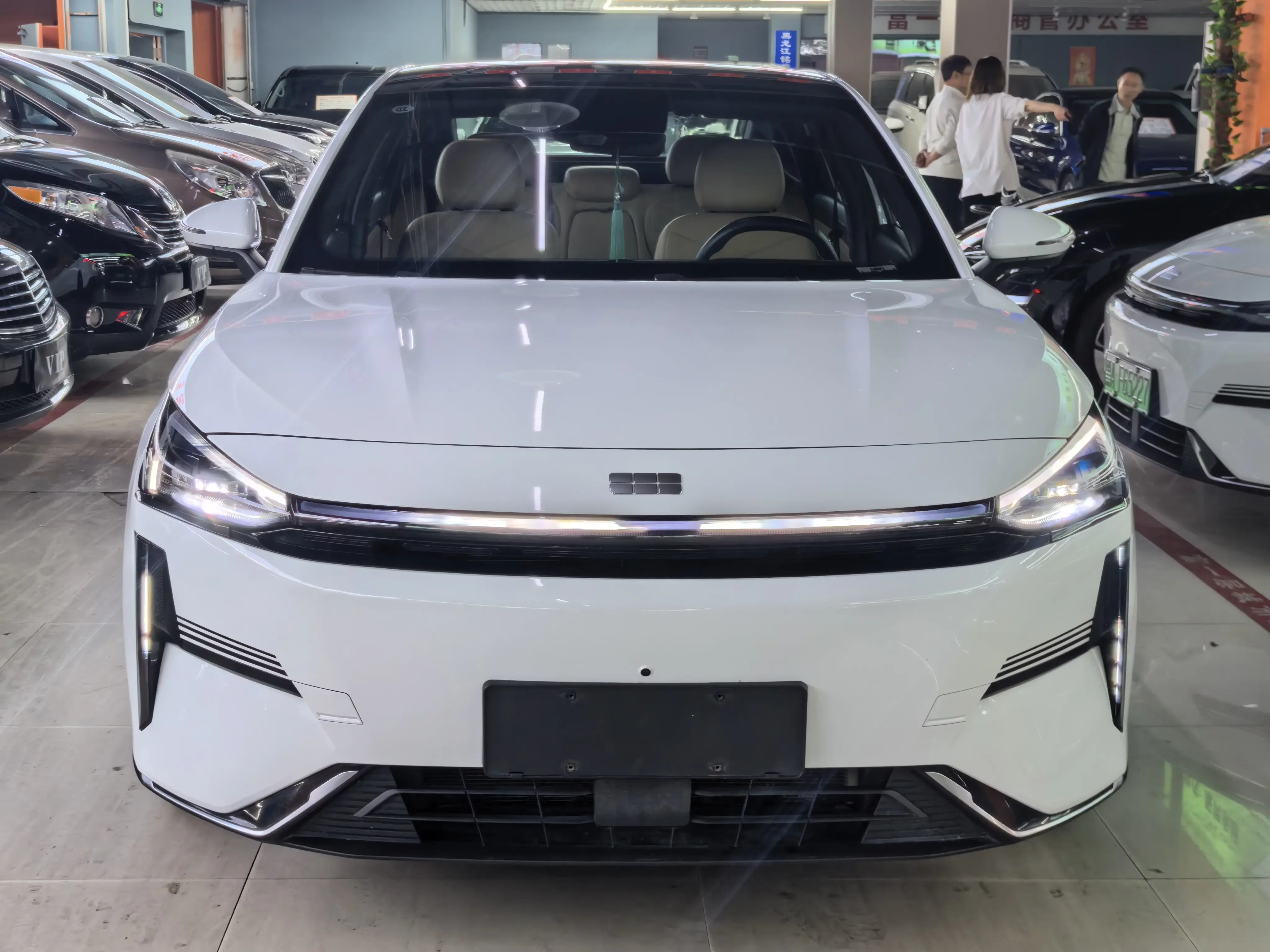 Geely Galaxy L6