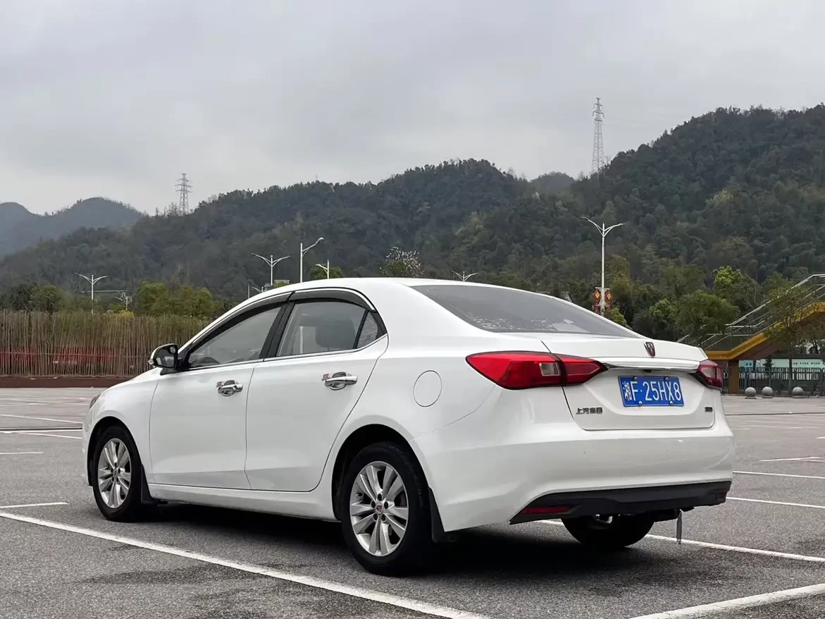 Roewe 360