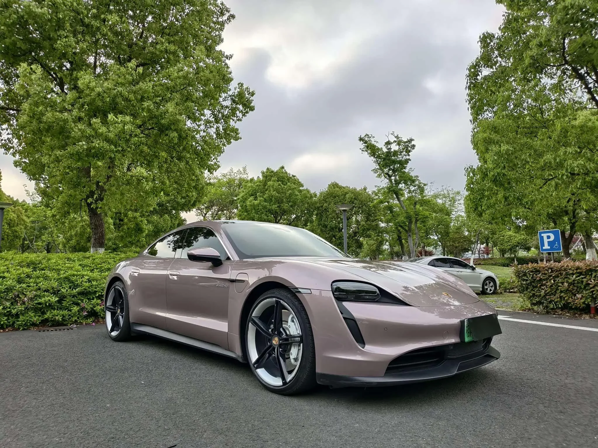 Porsche Taycan