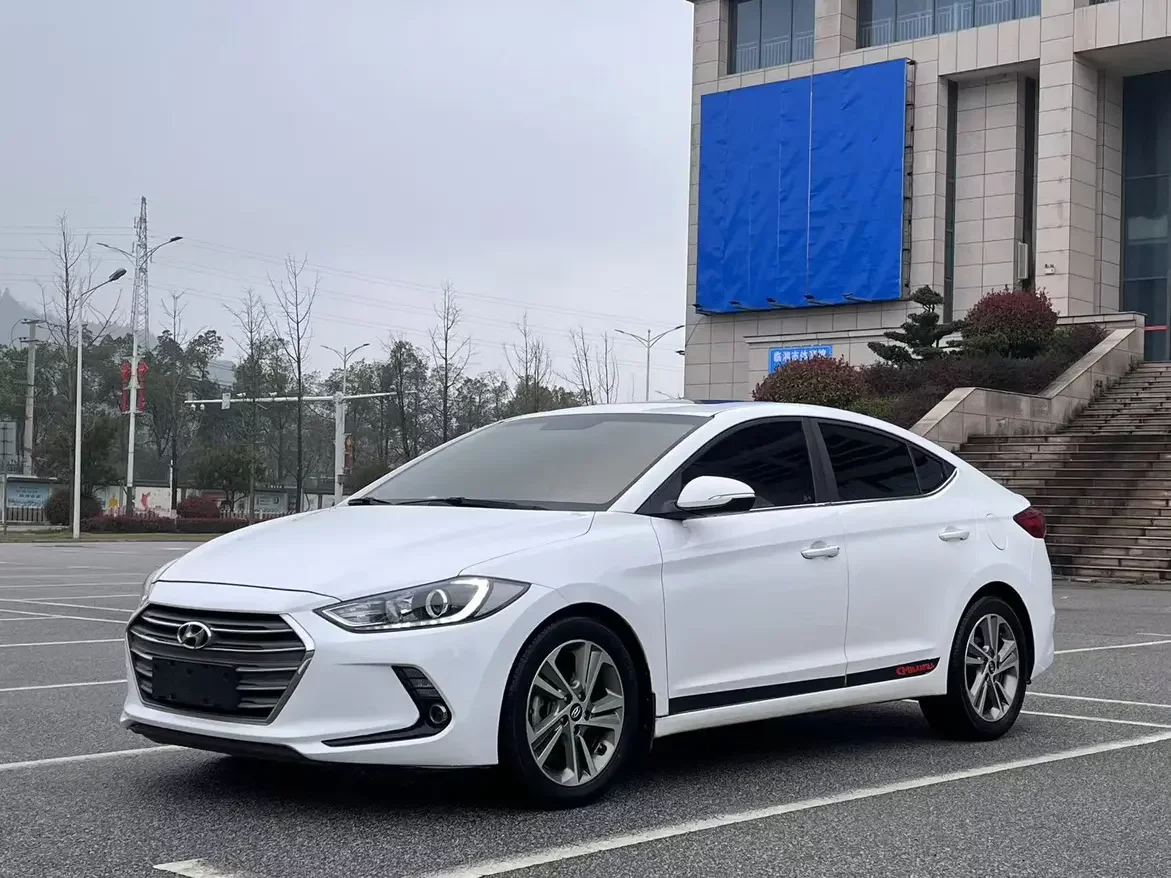 Hyundai lead