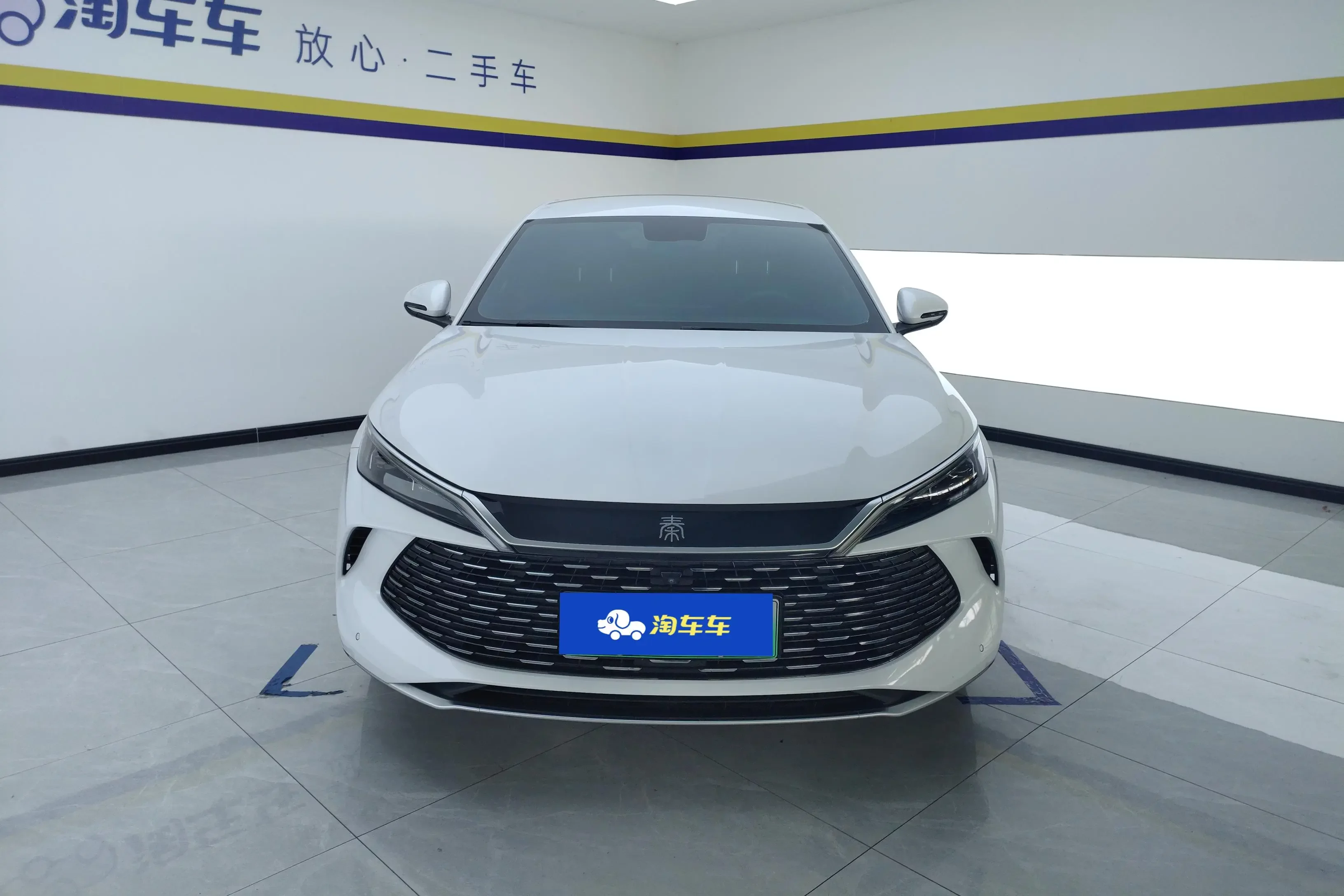 BYD Qin L DM