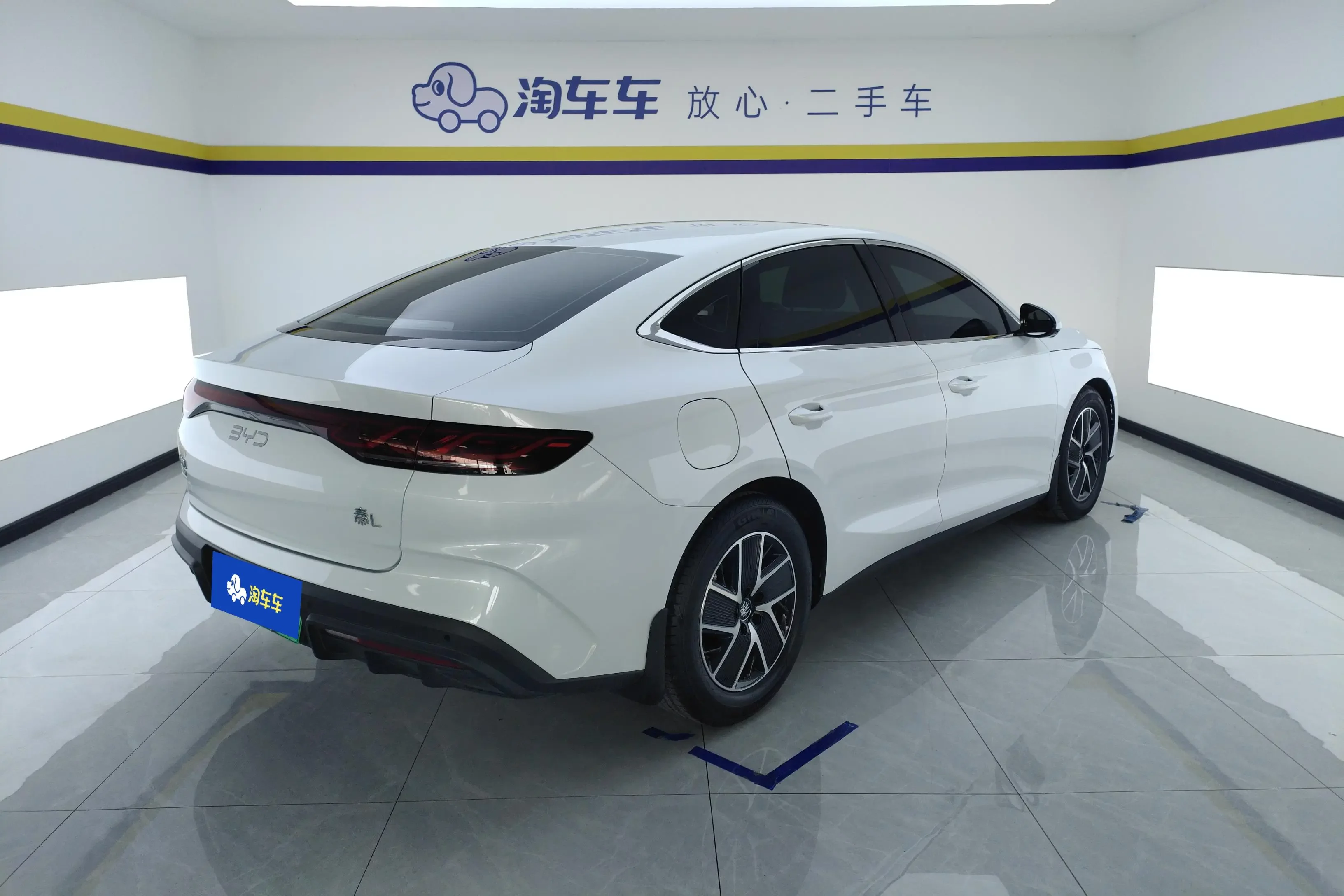 BYD Qin L DM