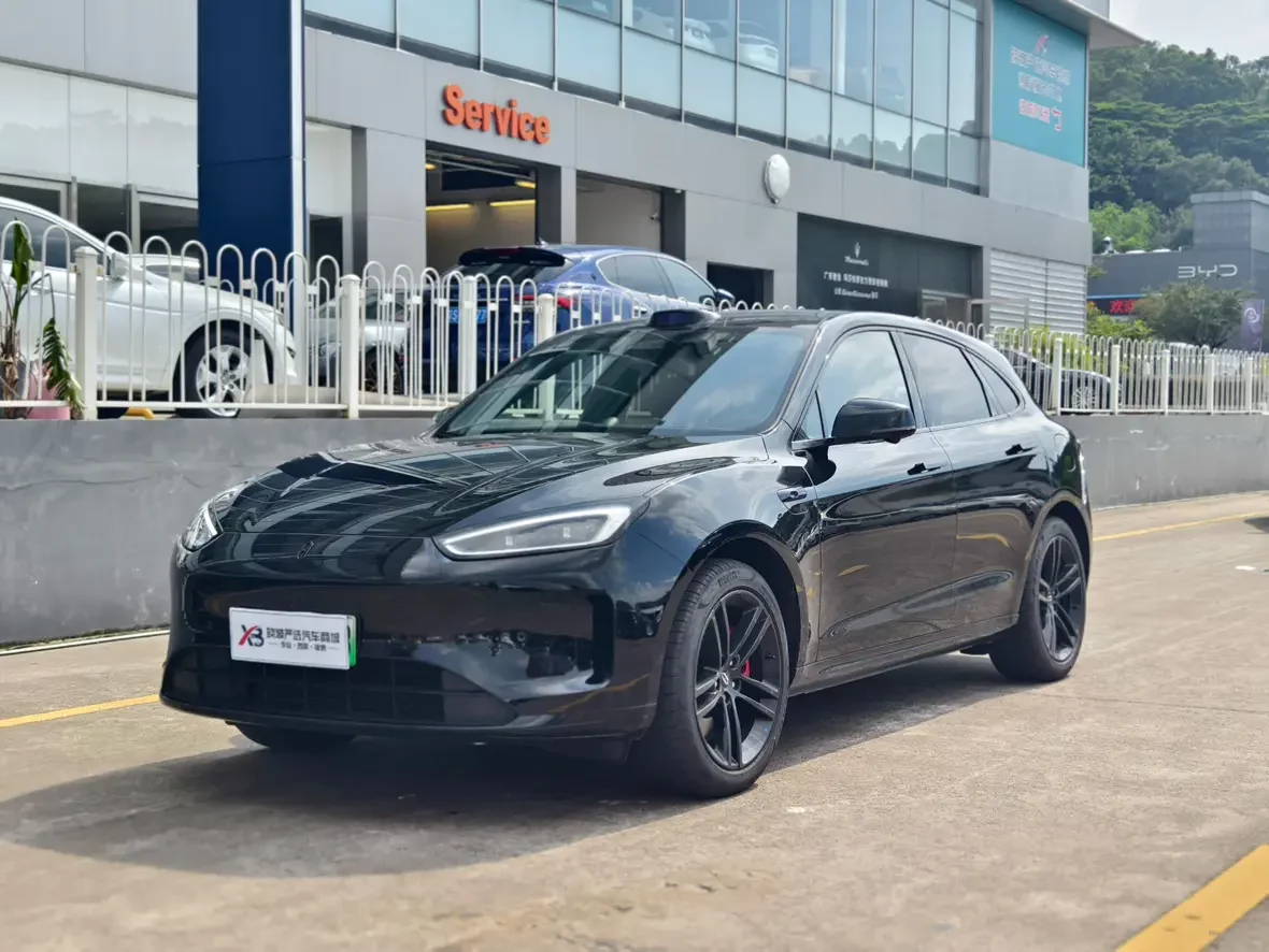 AITO M5