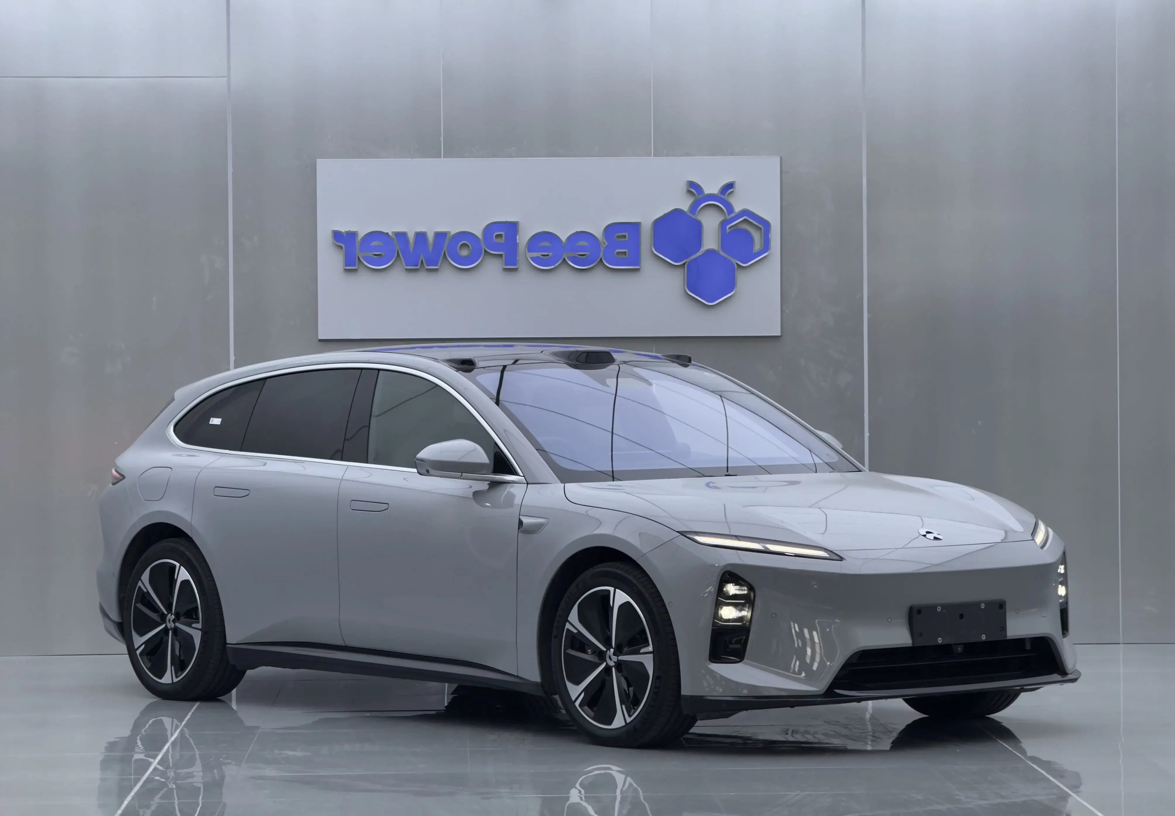 NIO ET5T