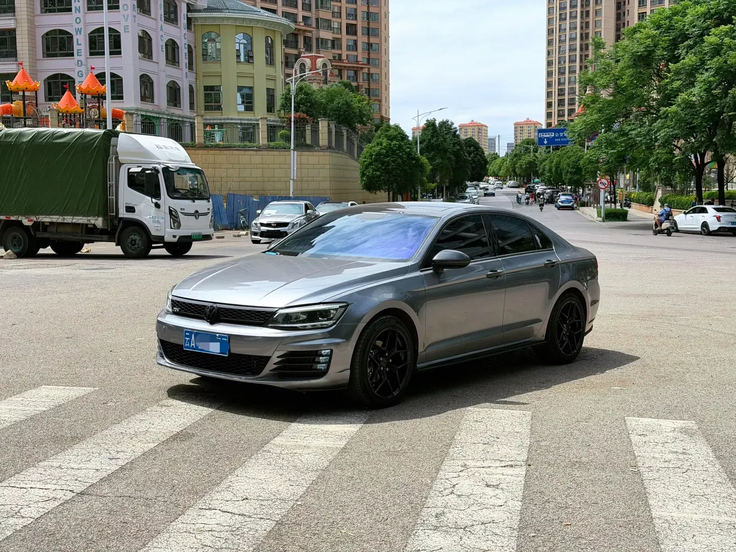 Volkswagen Lamando