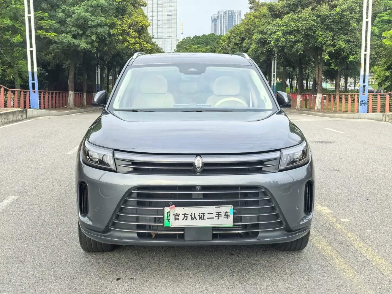 AITO M7 (Wenjie M7)  из Китая
