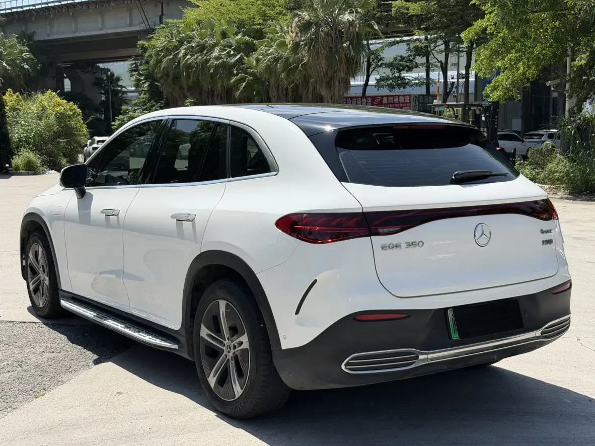 Mercedes-Benz EQE SUV