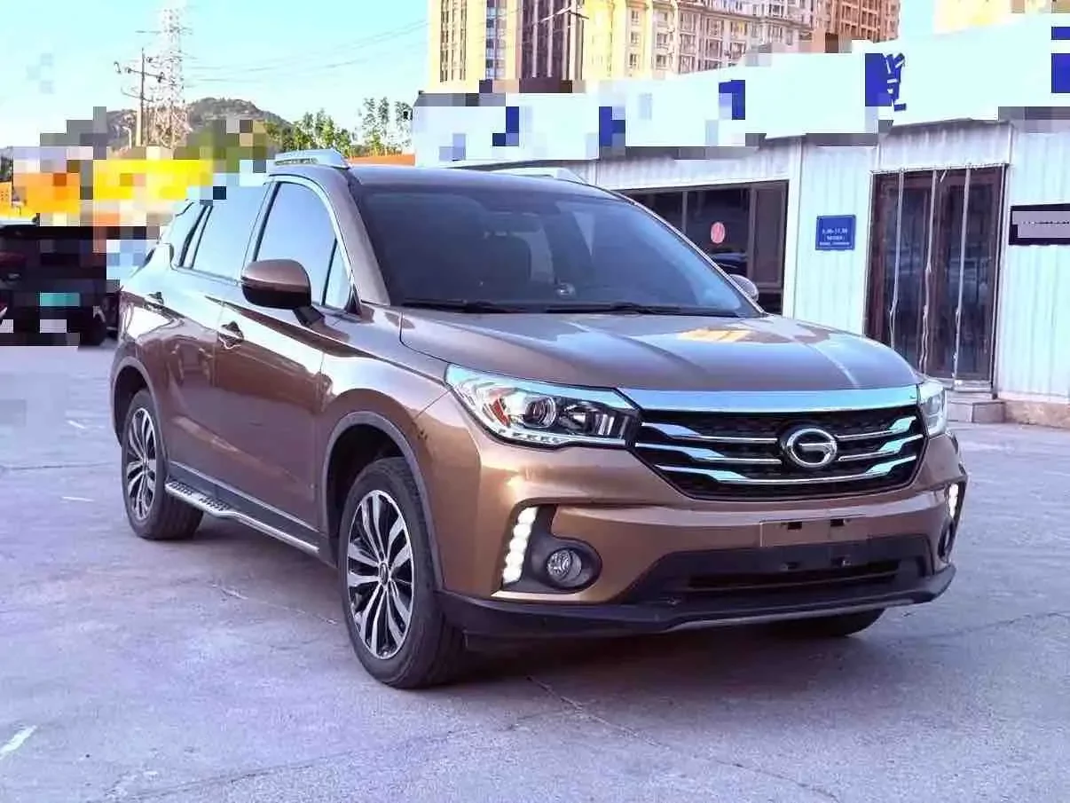GAC Trumpchi GS4