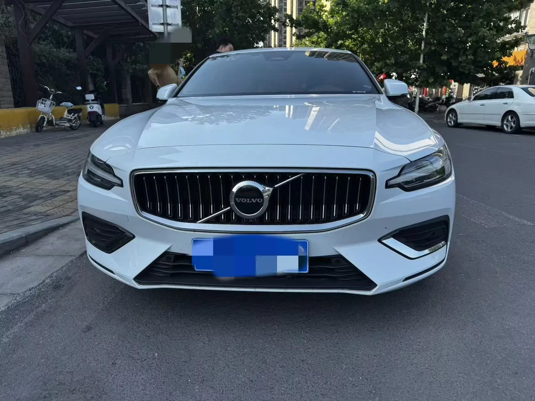Volvo S60