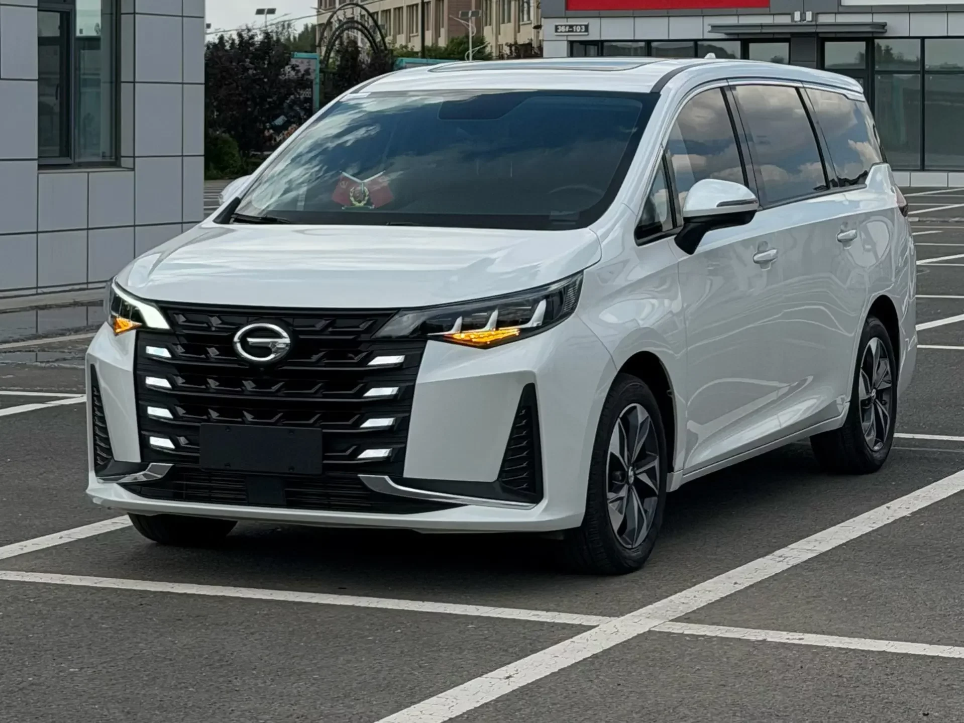 GAC Trumpchi M6