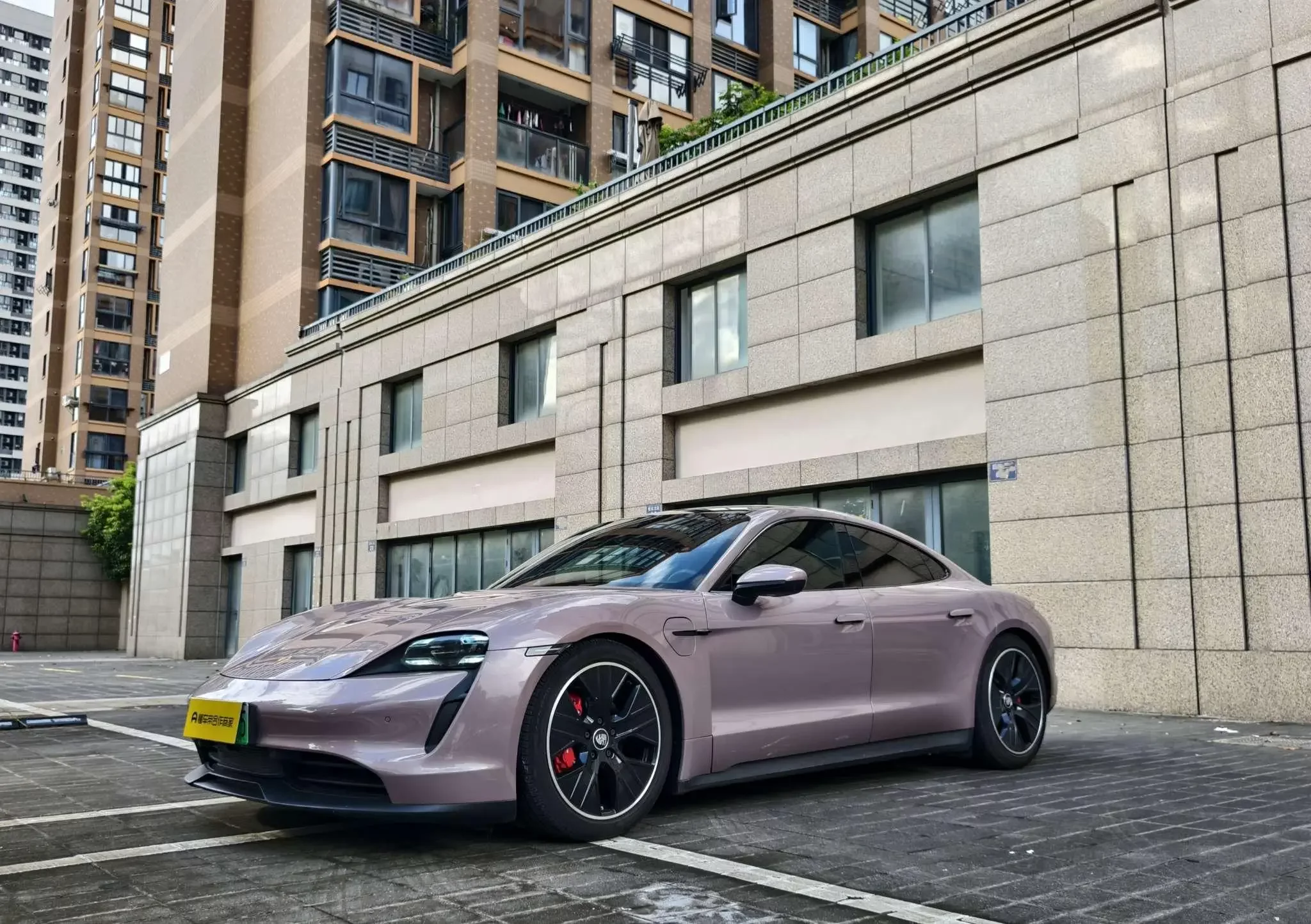 Porsche Taycan
