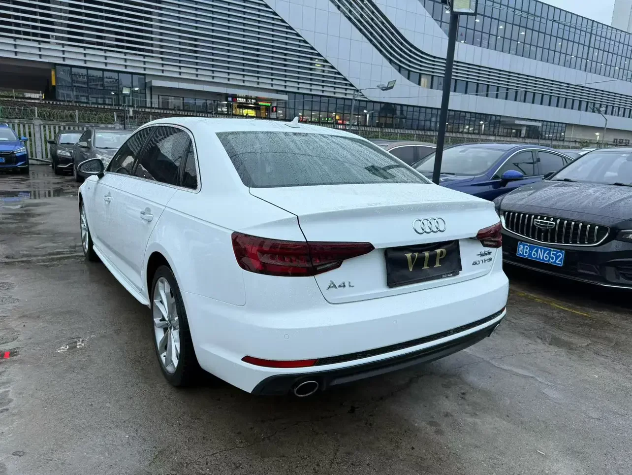 Audi A4L