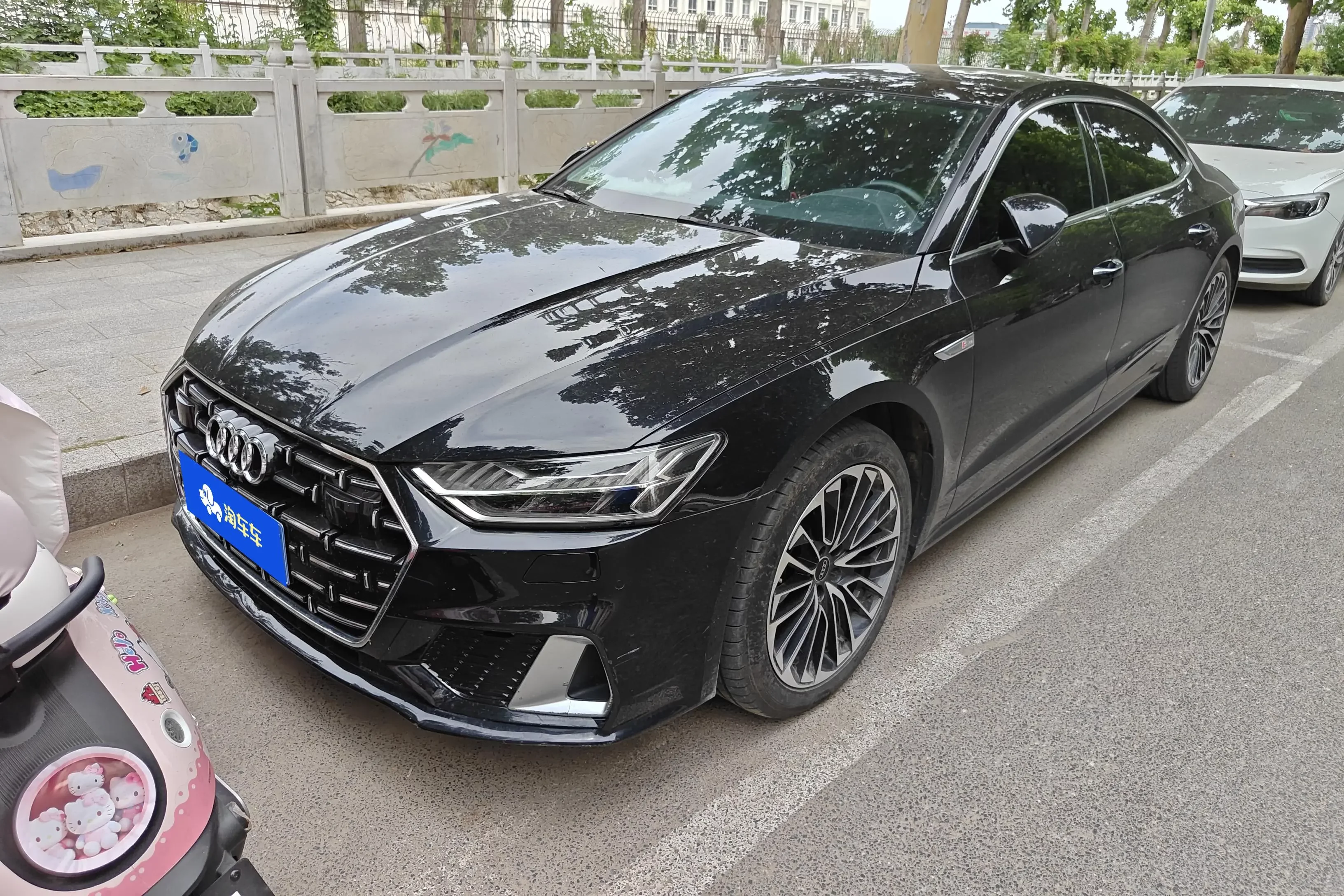 Audi A7L