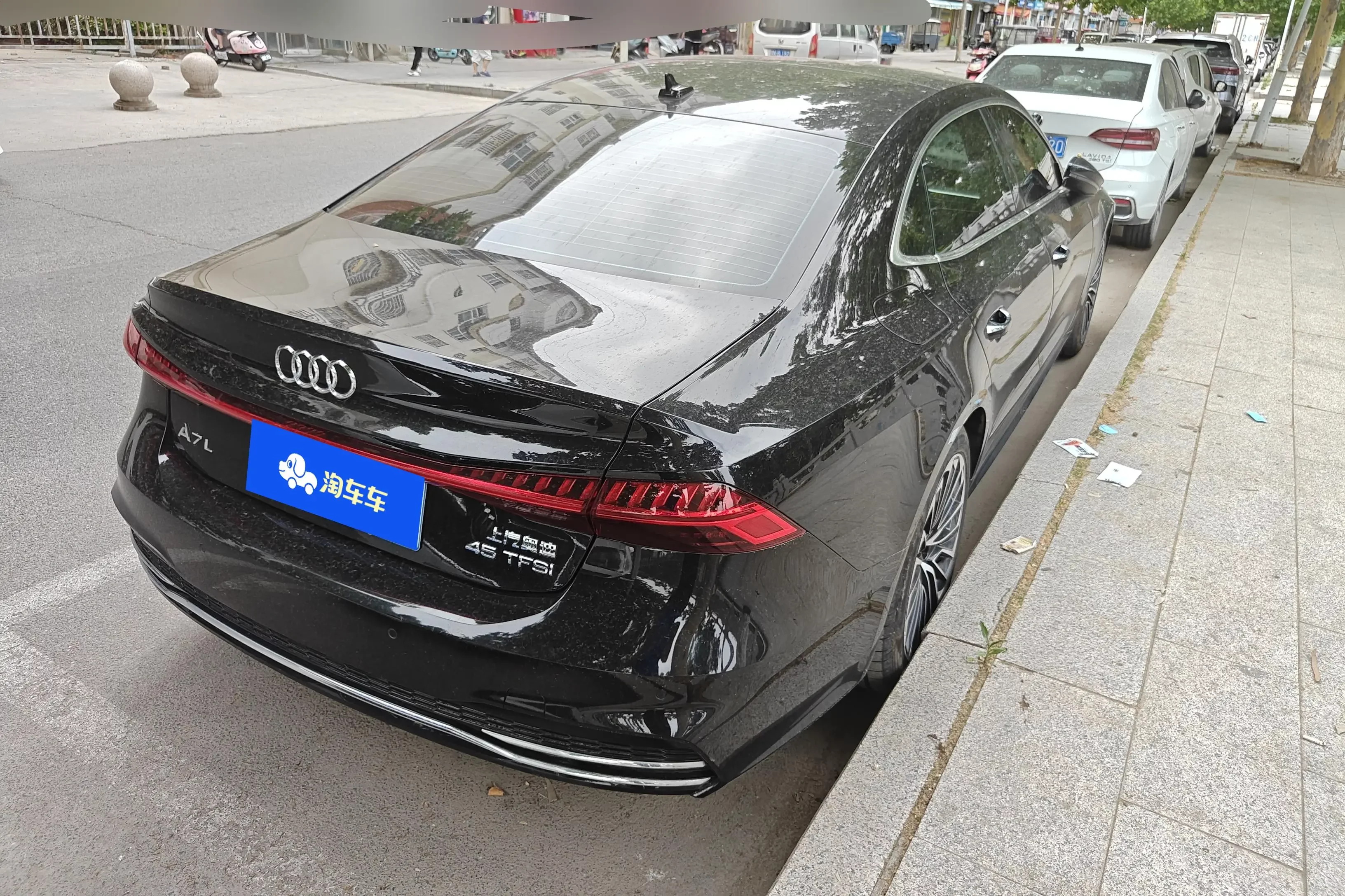 Audi A7L