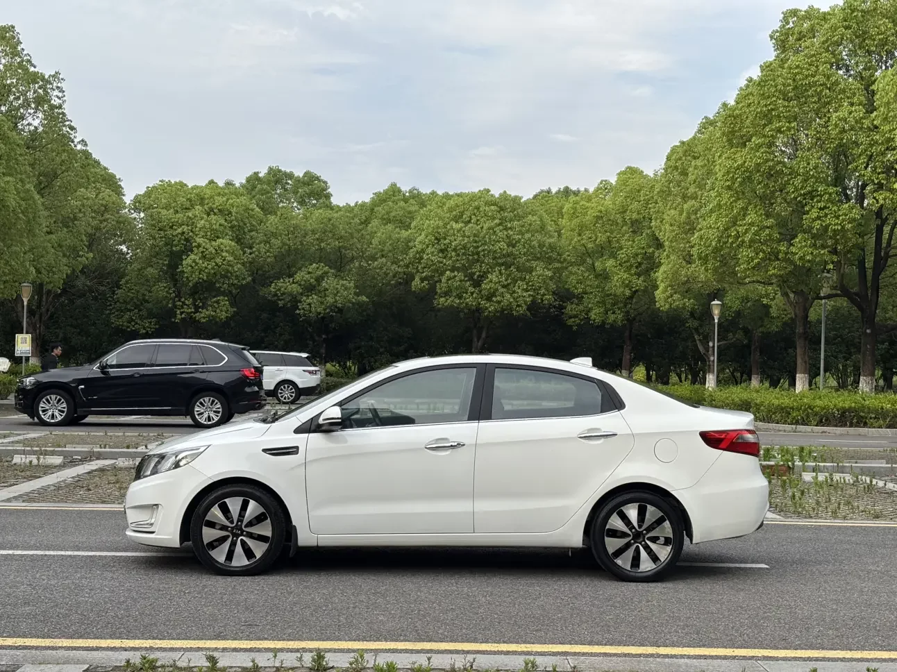 Kia K2