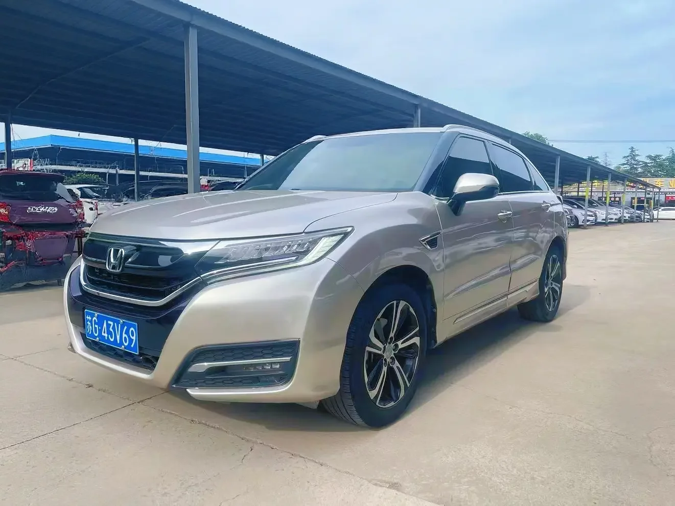 Honda UR-V