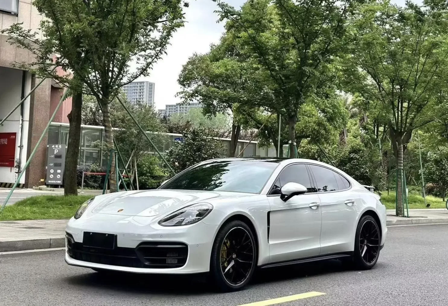 Porsche Panamera