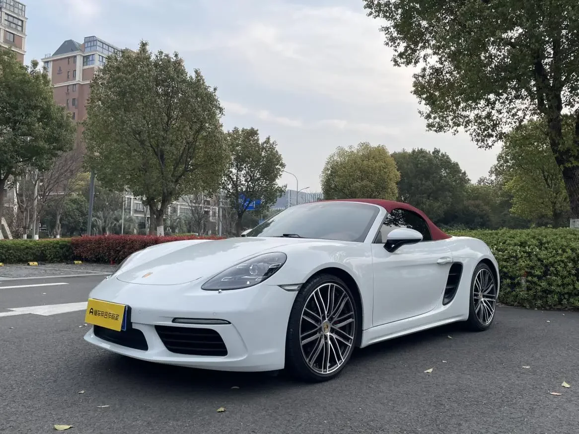 Porsche 718