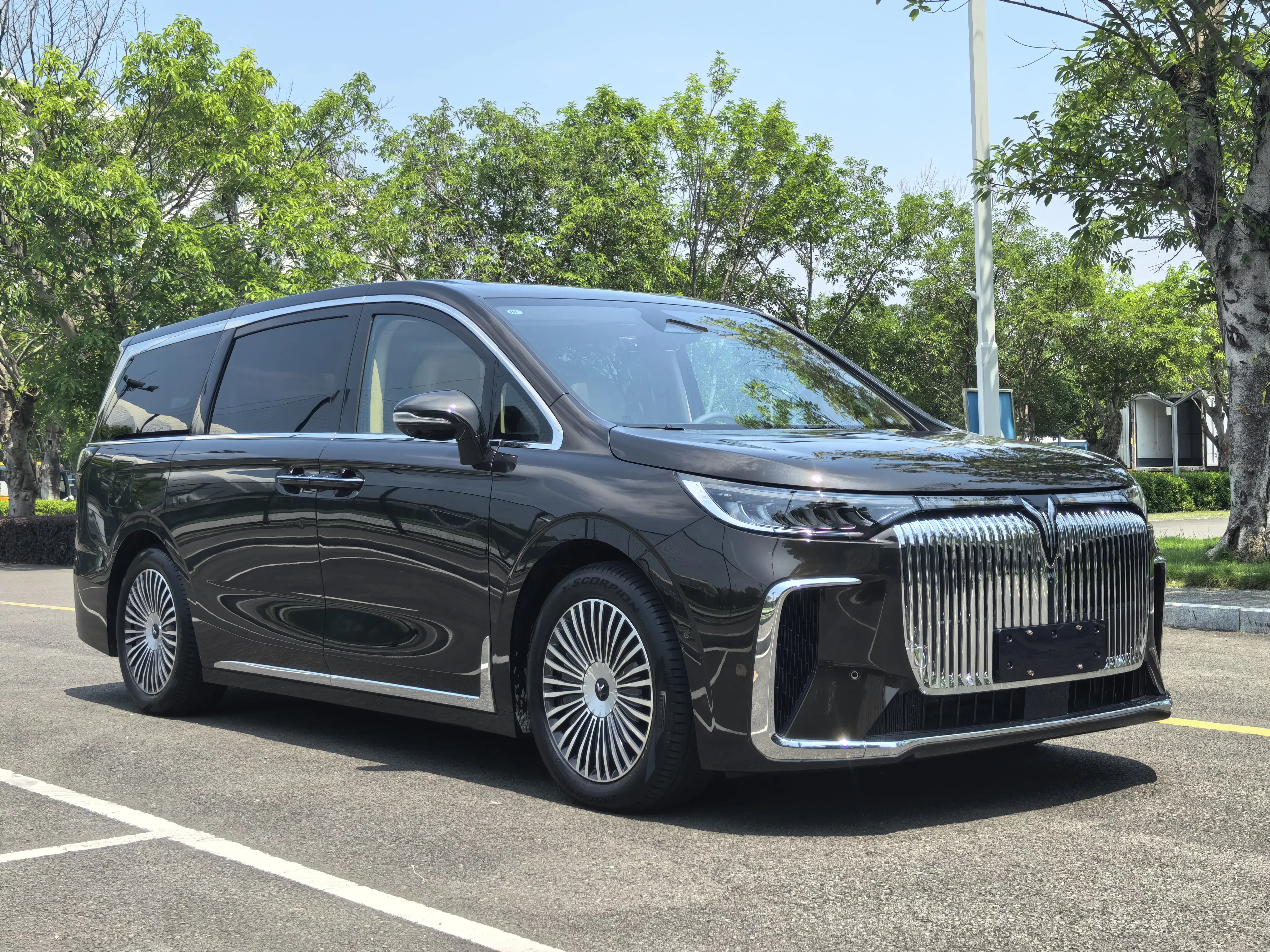 Voyah Lantu Dreamer PHEV