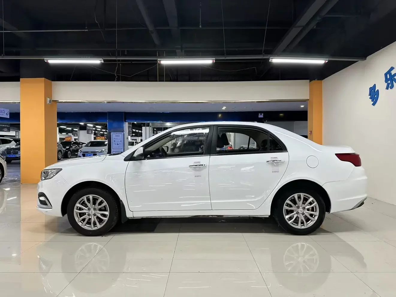 Geely Vision