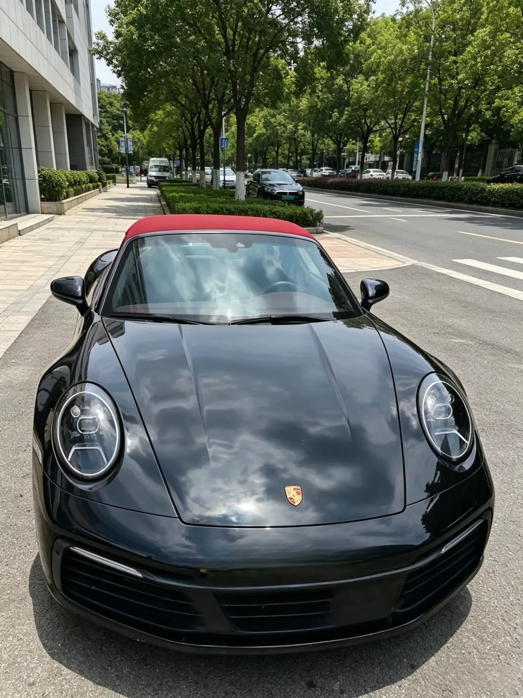 Porsche 911