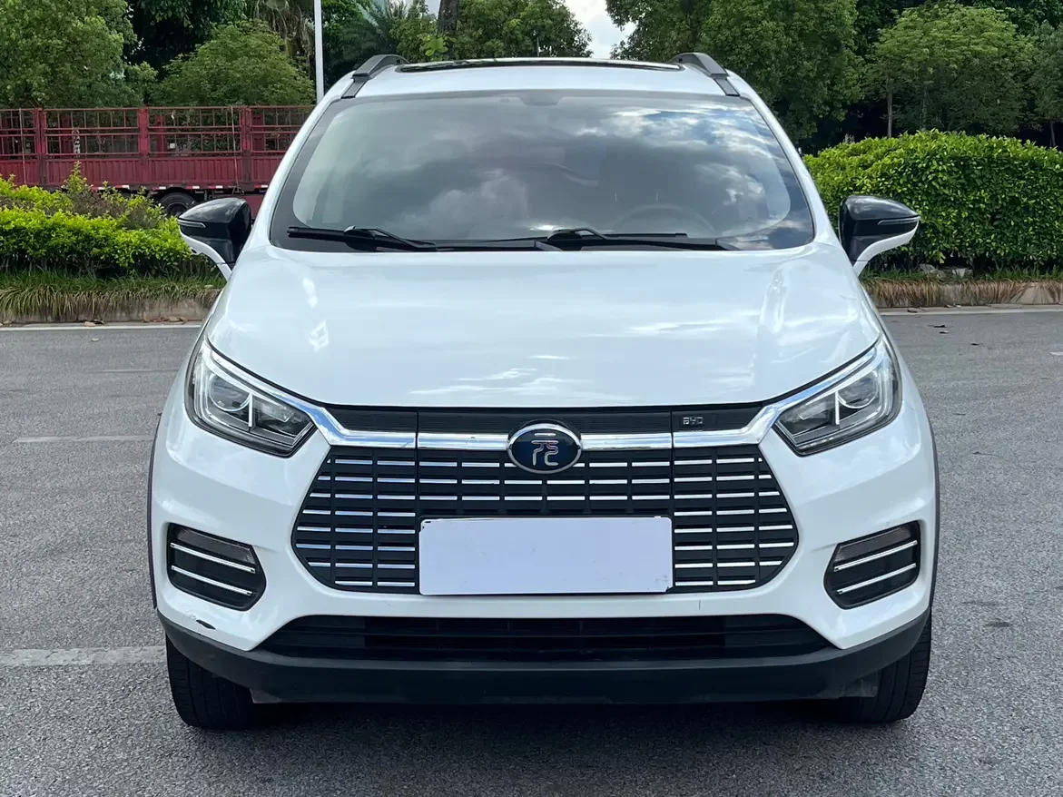 BYD Yuan EV