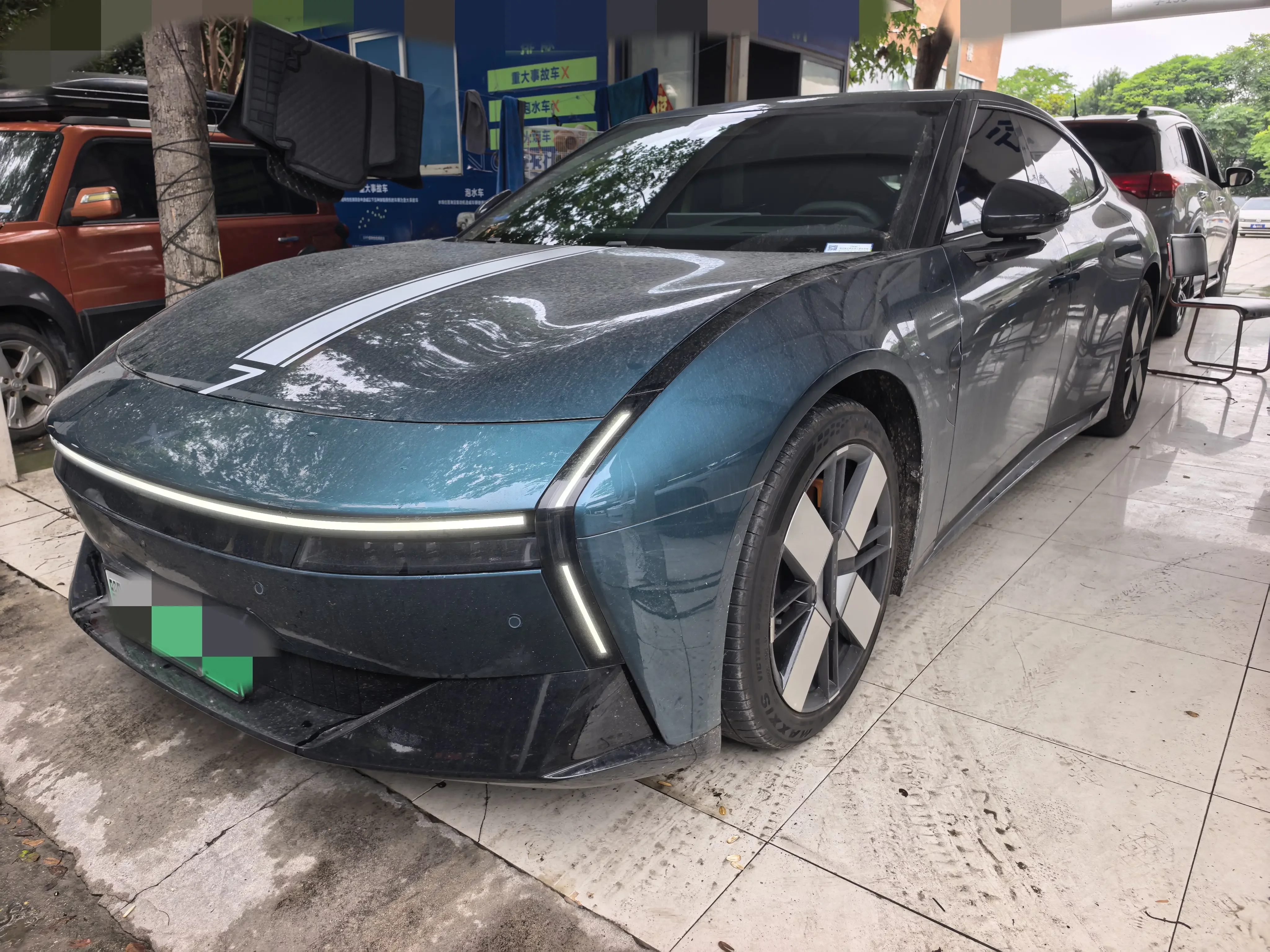 Xpeng P7