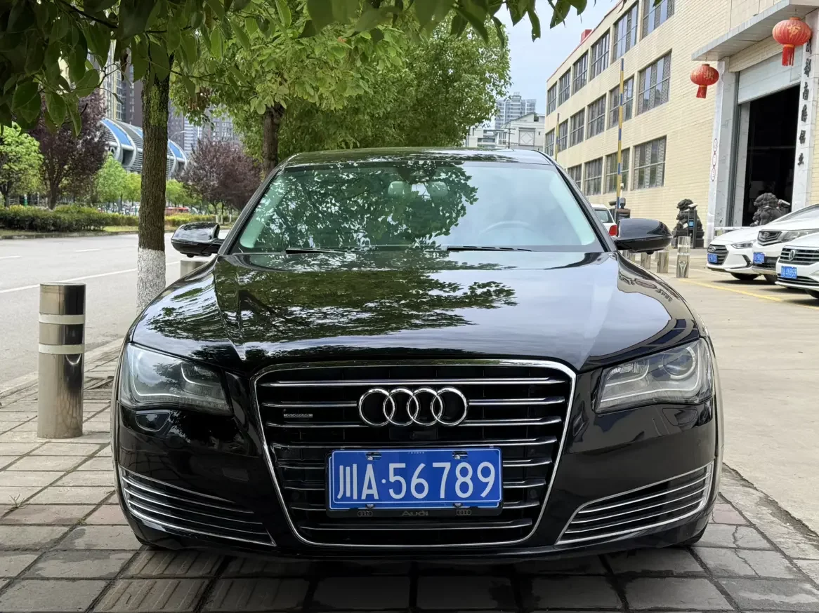 Audi A8