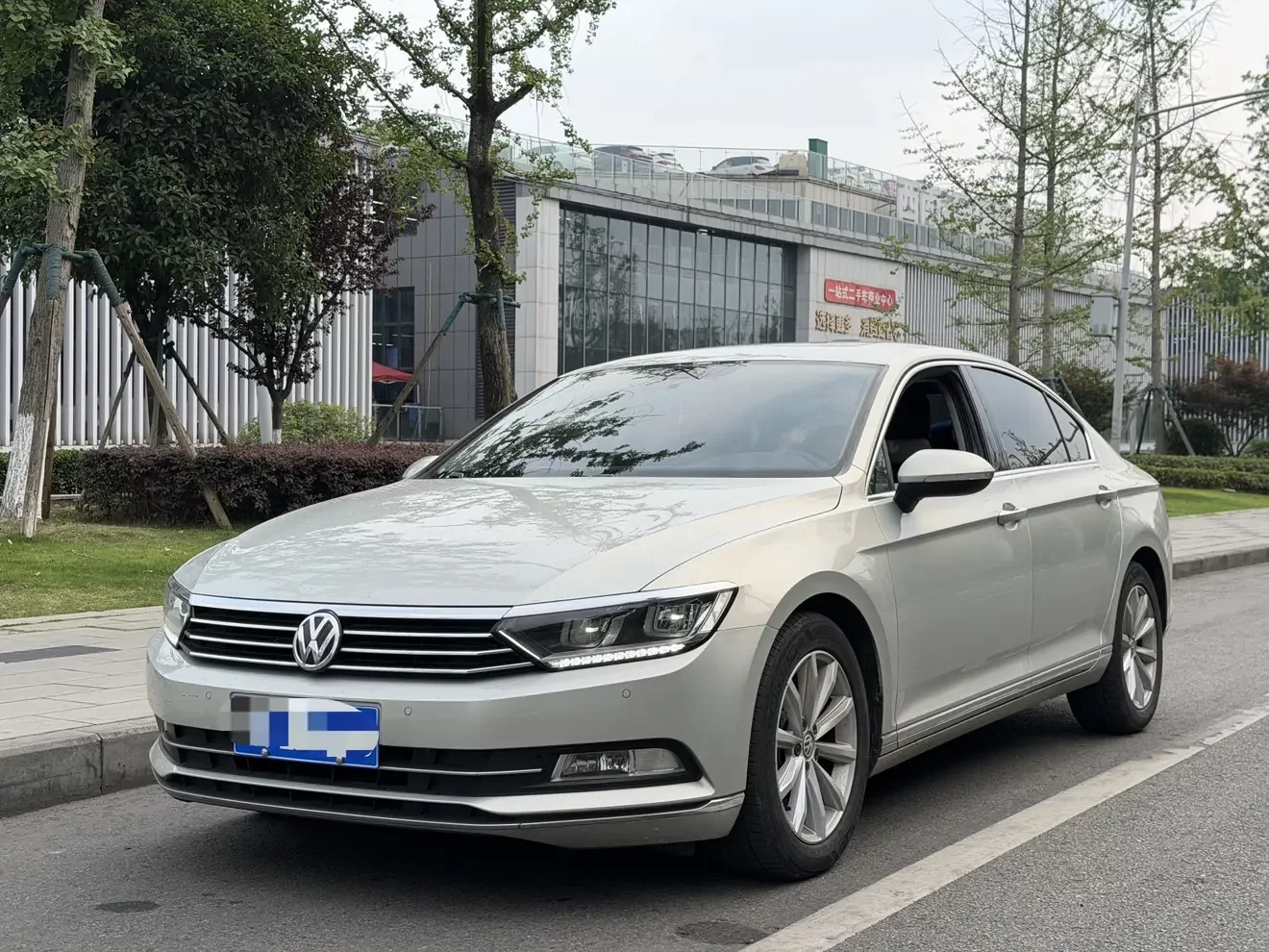 Volkswagen Magotan