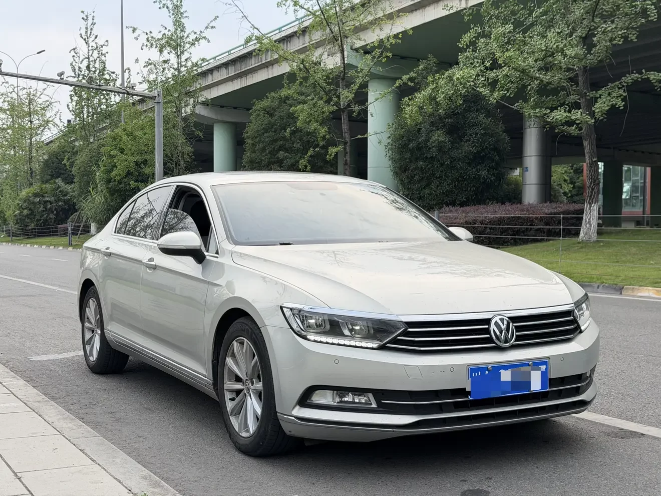 Volkswagen Magotan