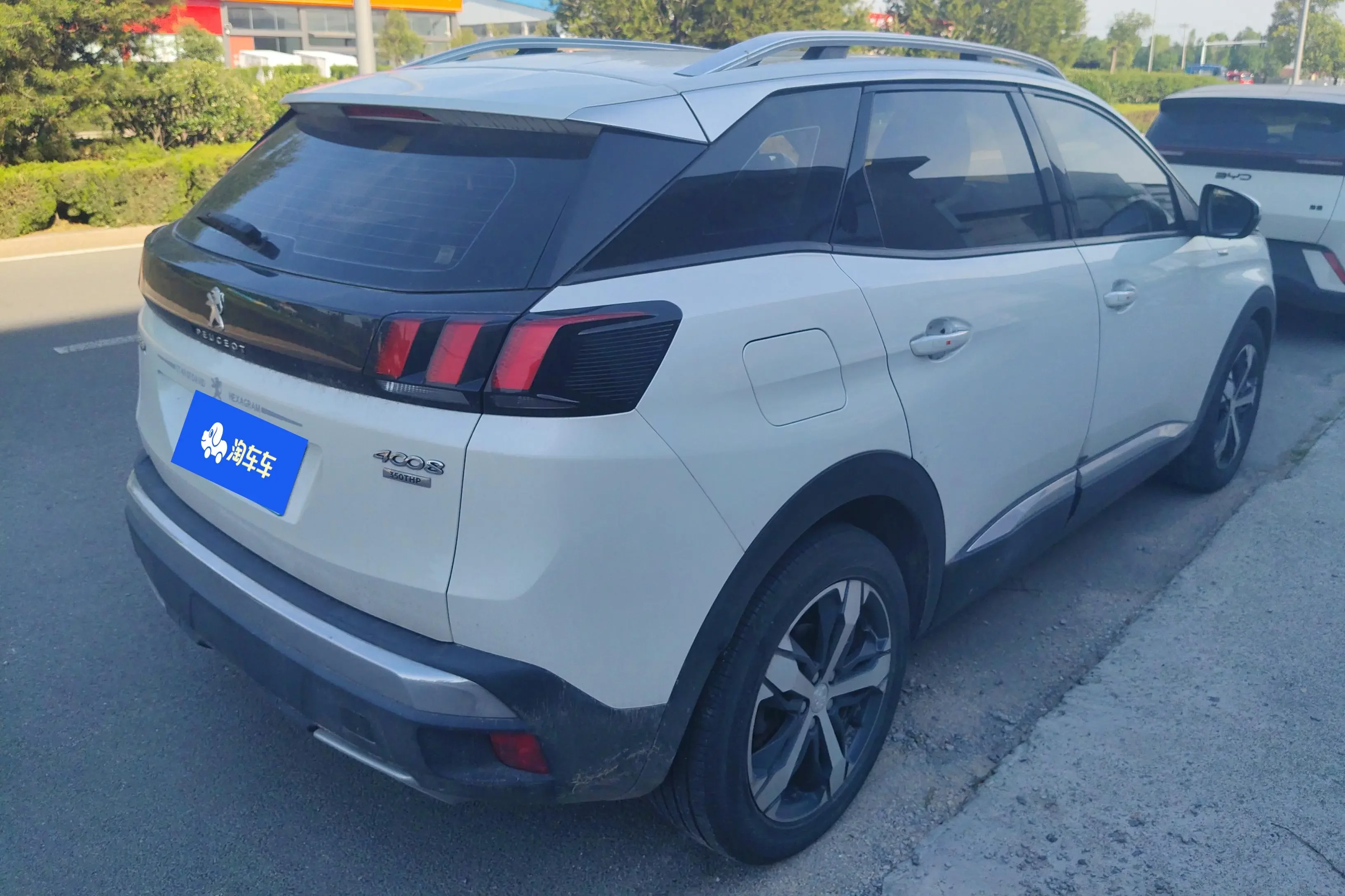 Peugeot 4008