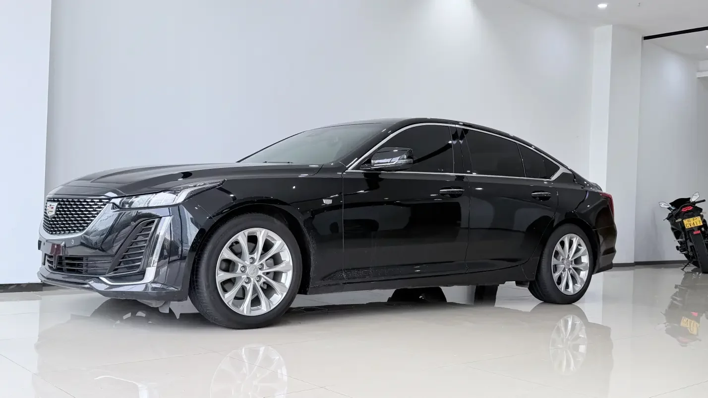Cadillac CT5