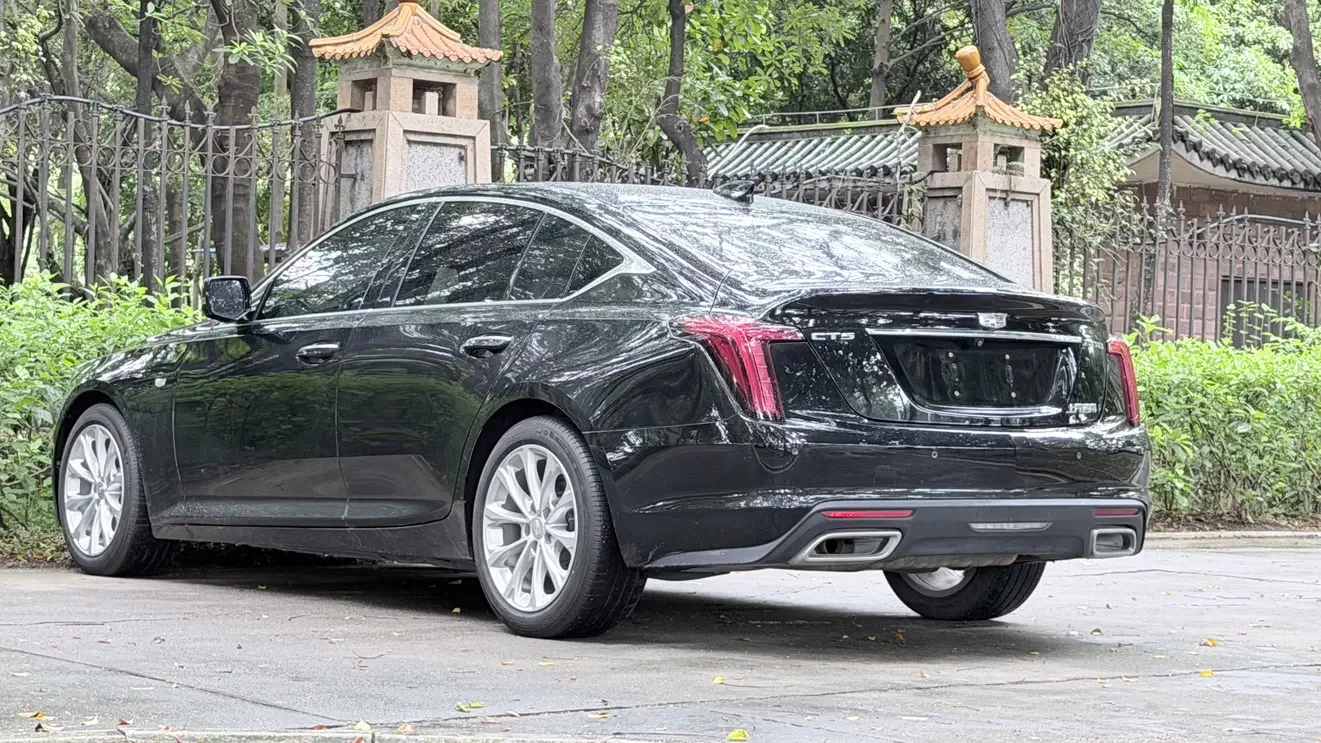 Cadillac CT5