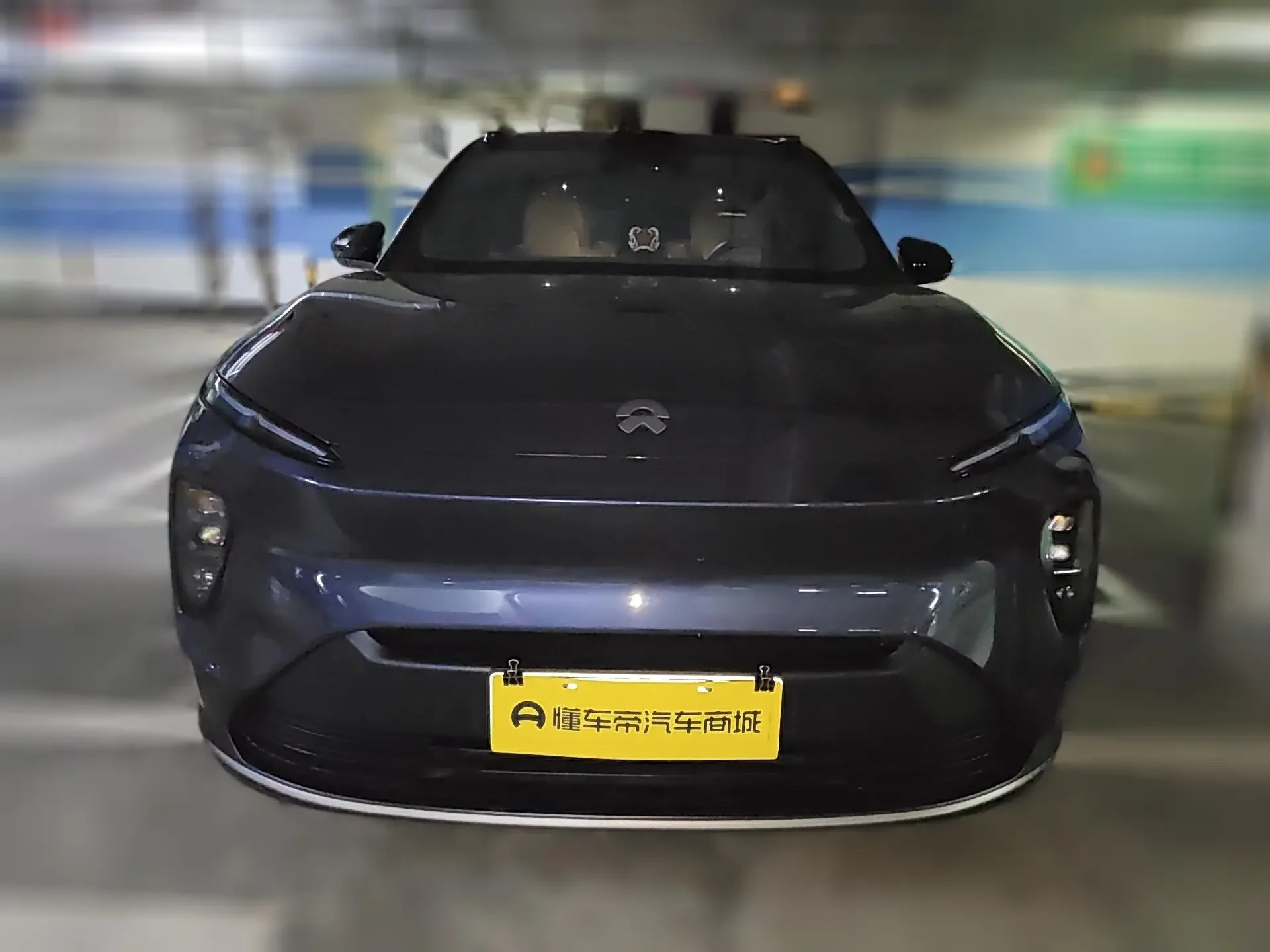NIO ES8