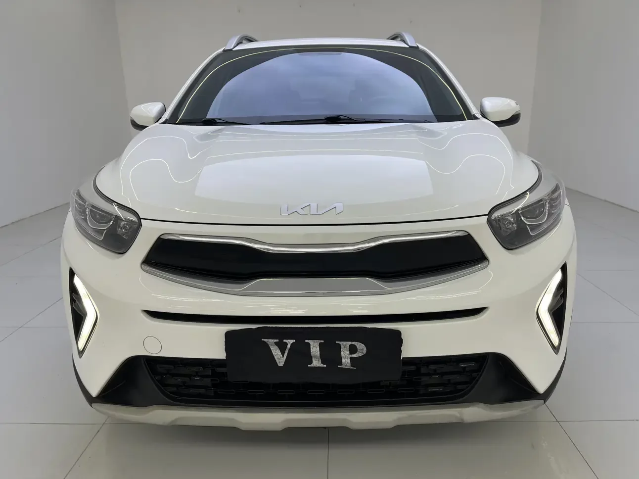 Kia KX1
