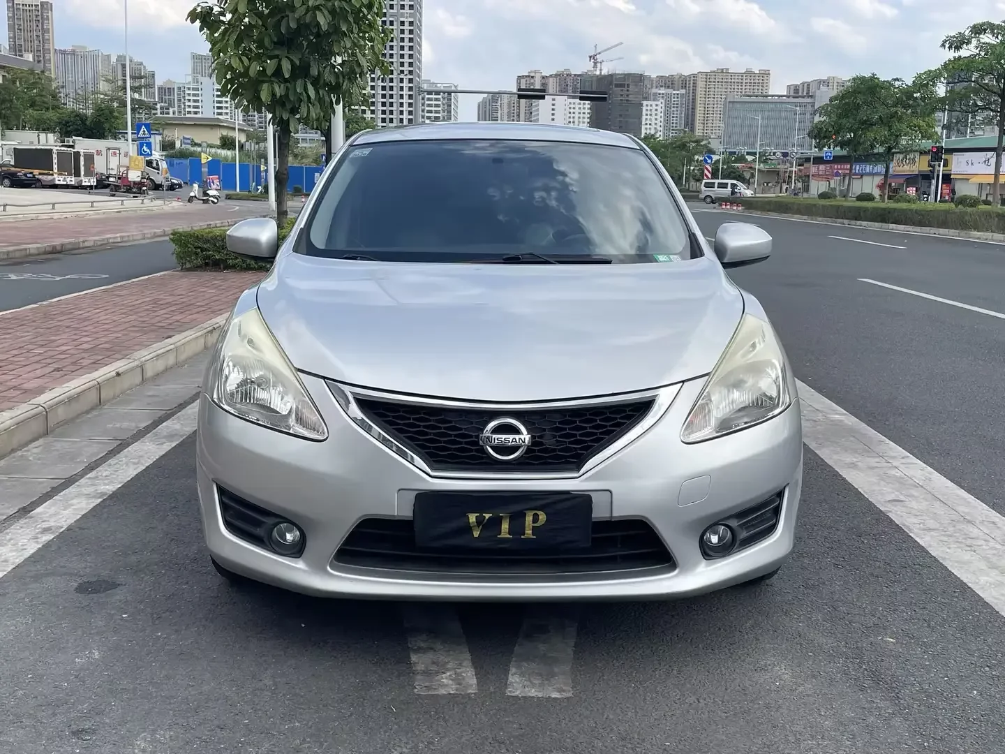 Nissan Tiida