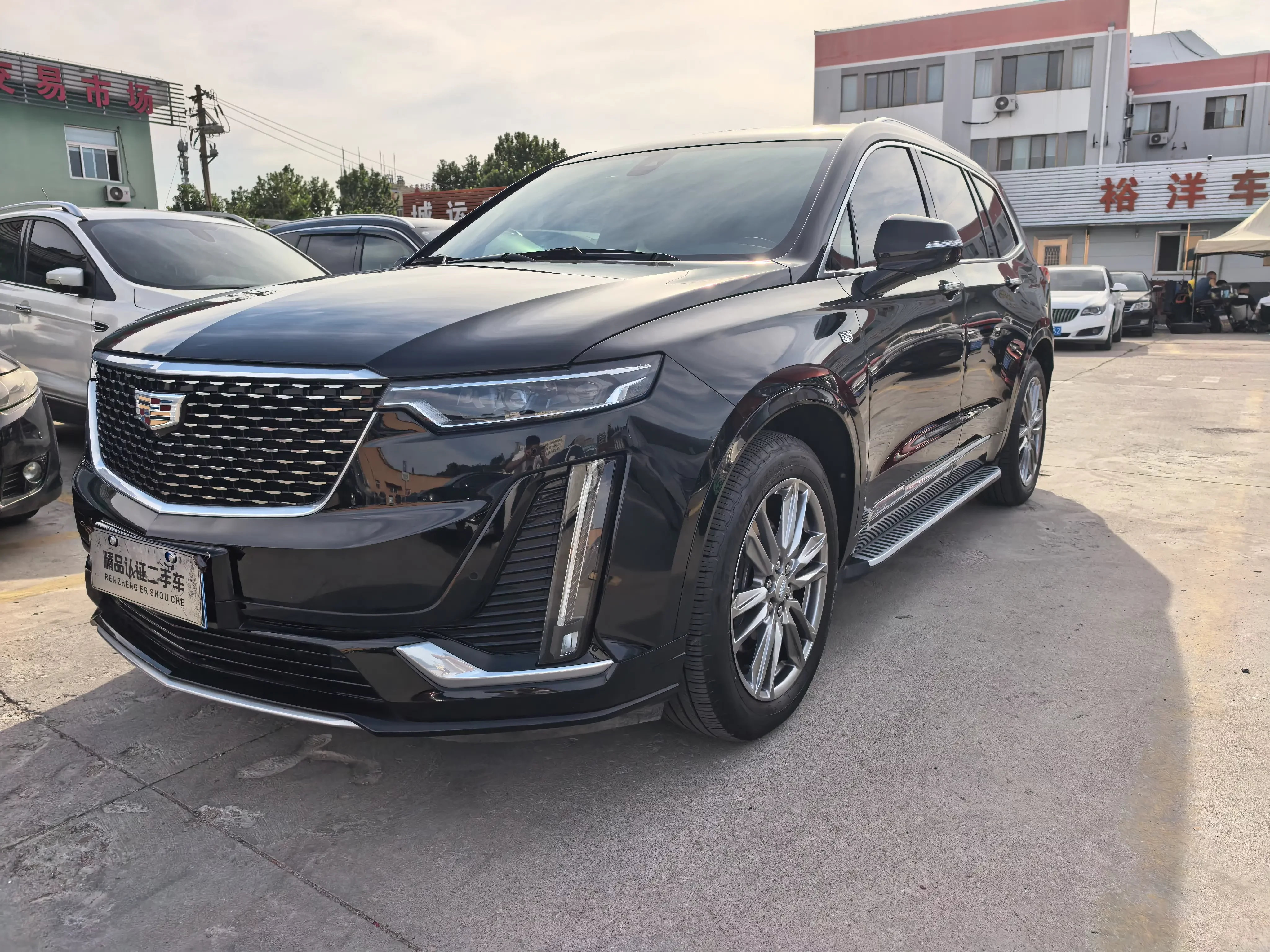 Cadillac XT6