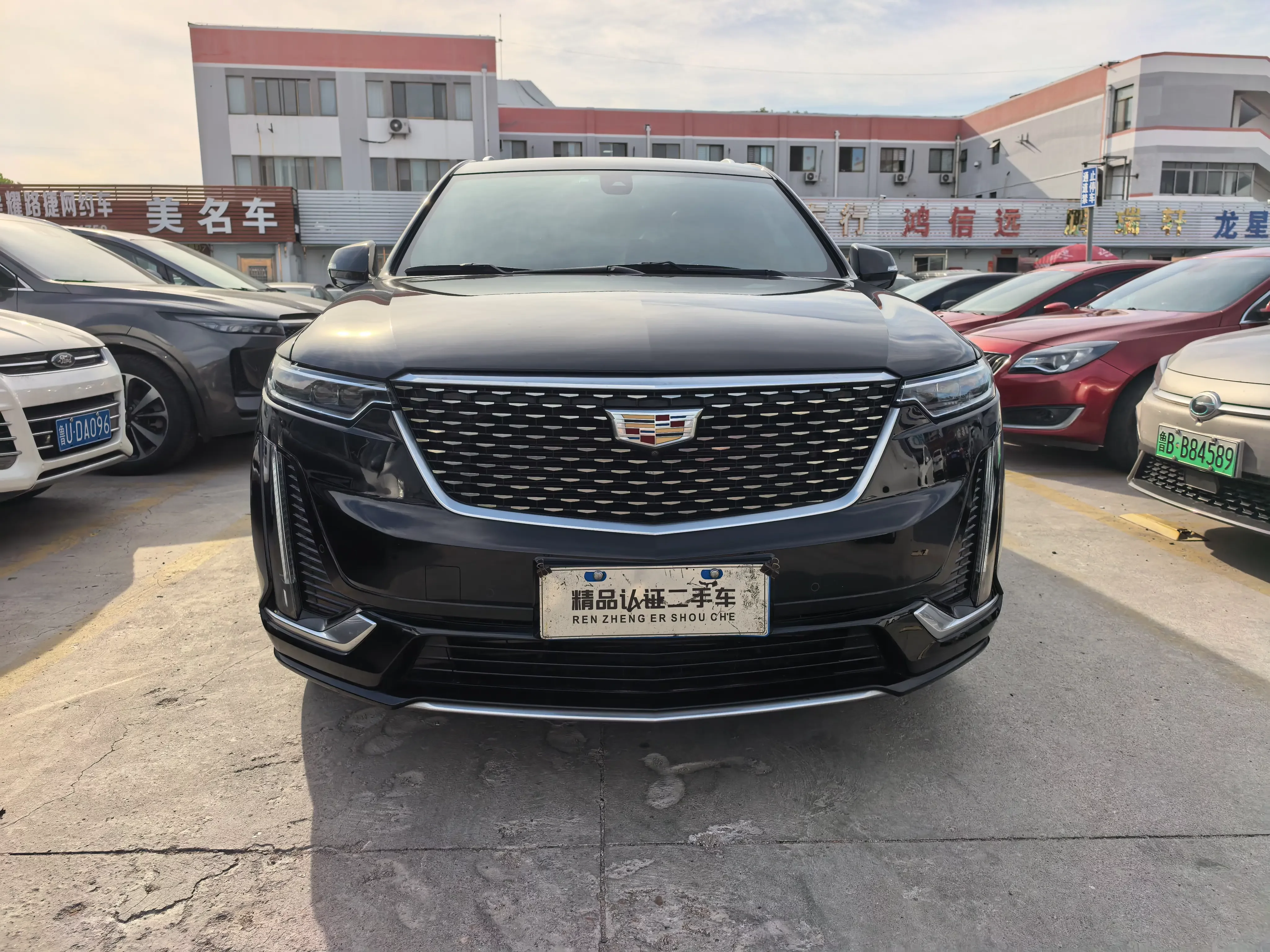Cadillac XT6