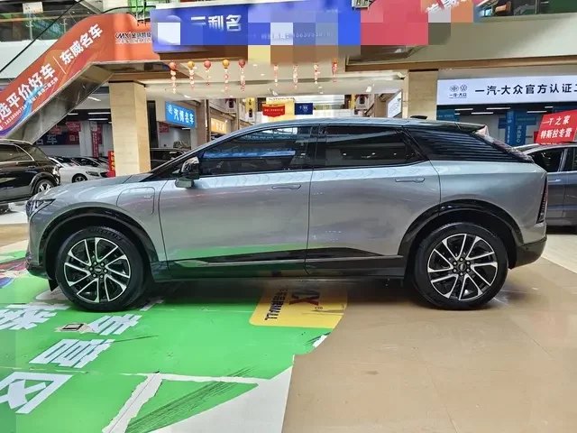Cadillac IQ Aoge