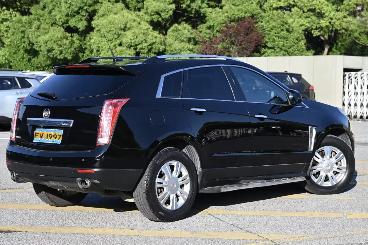 Cadillac SRX