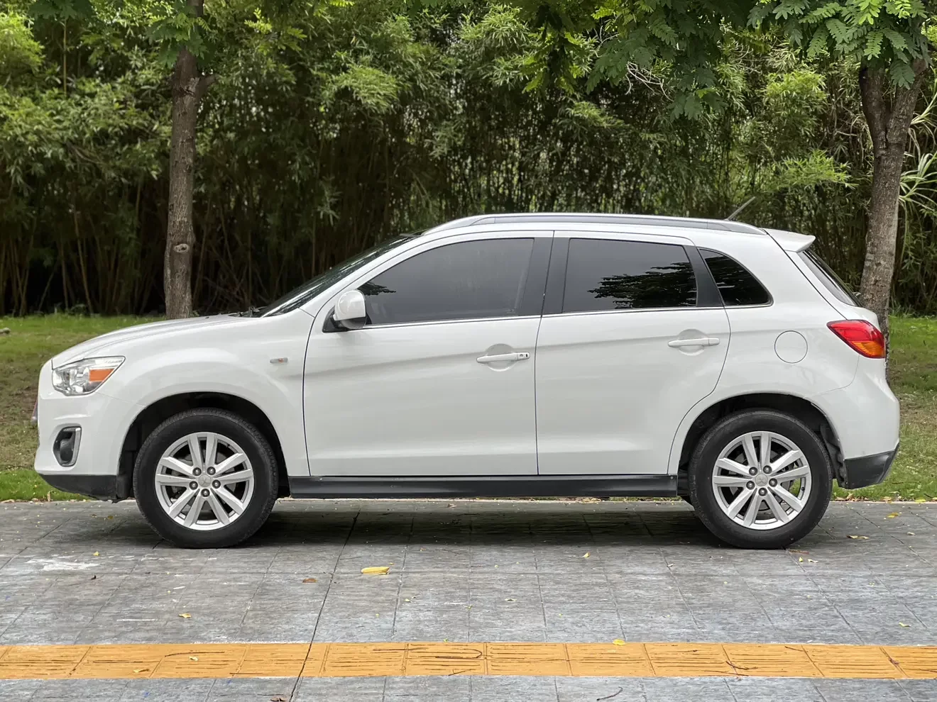 Mitsubishi Jinxuan ASX